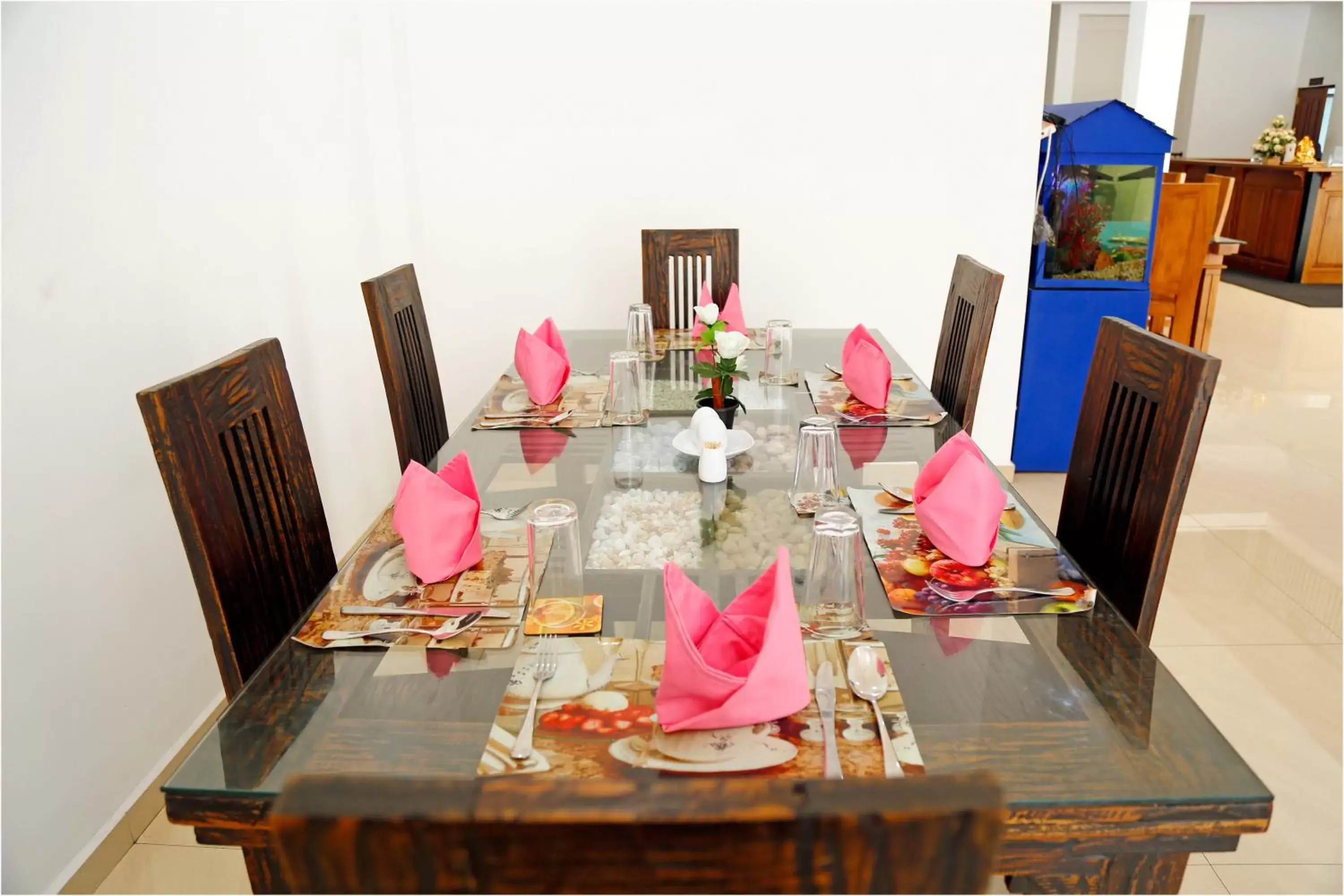 Food and drinks, Restaurant/Places to Eat in Ronaka Airport Transit Hotel Food and drinks, Restaurant/Places to Eat in Ronaka Airport Transit Hotel