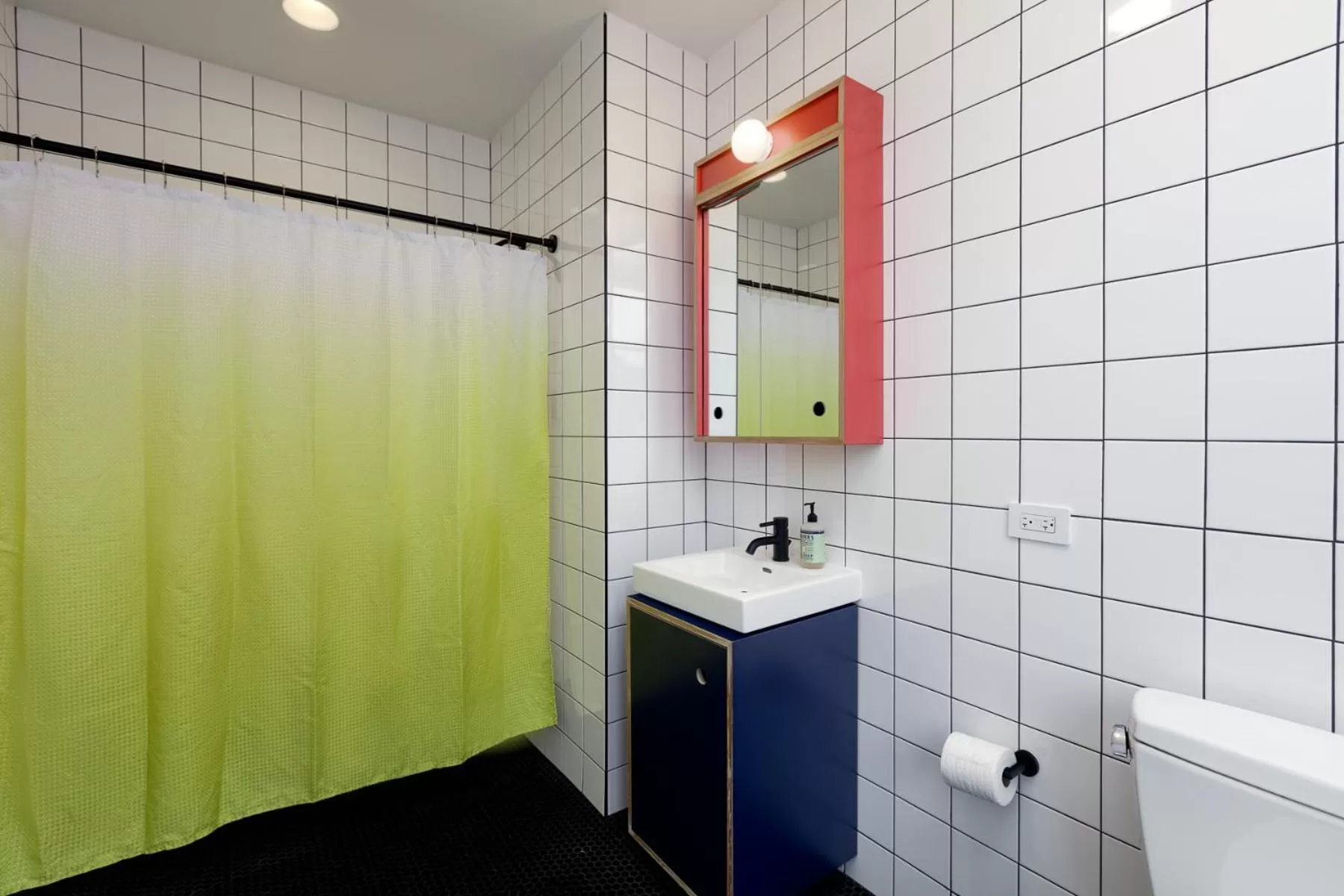 Bathroom in Placemakr Wall Street