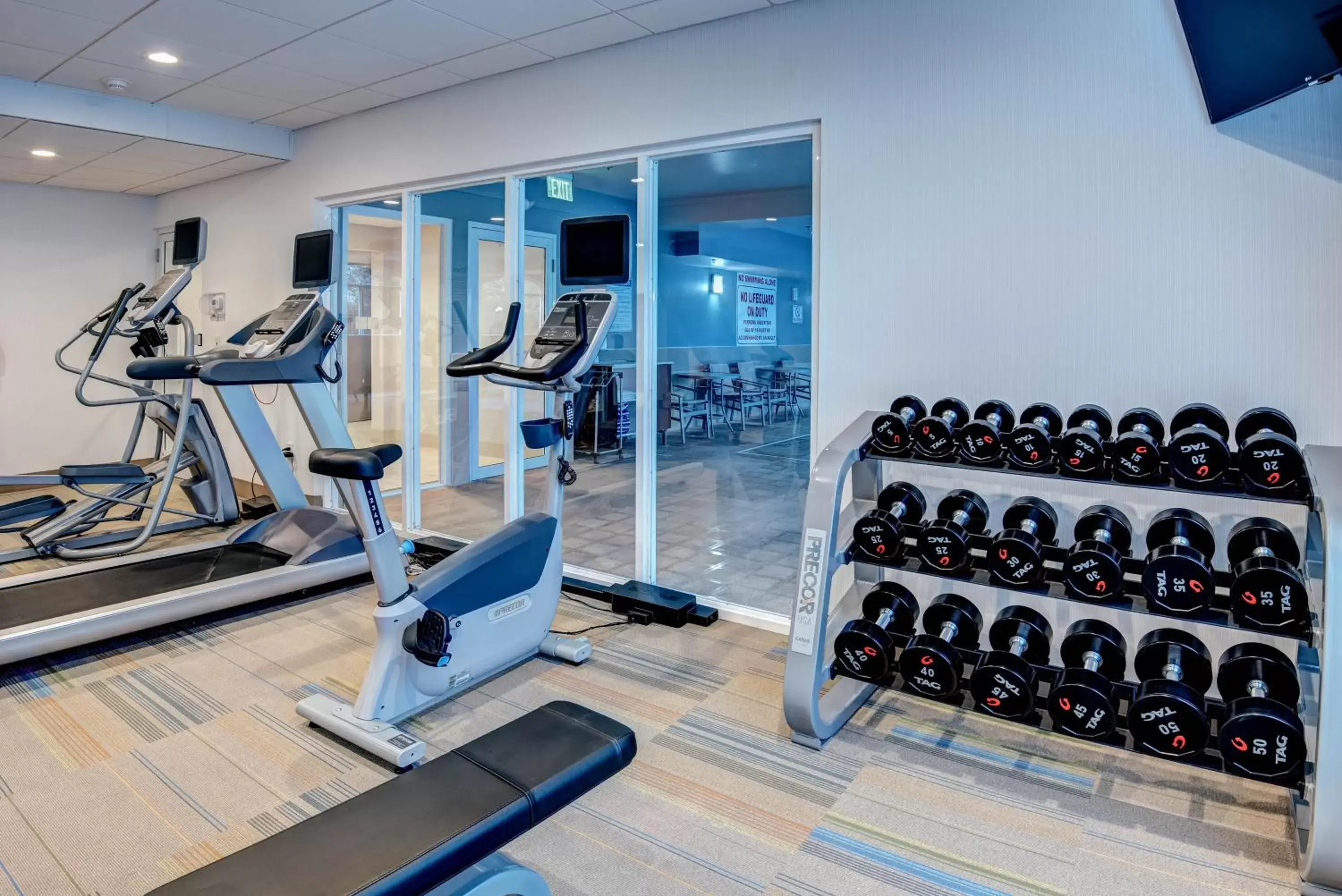 Fitness centre/facilities, Fitness Center/Facilities in Holiday Inn Express Woodbridge, an IHG Hotel