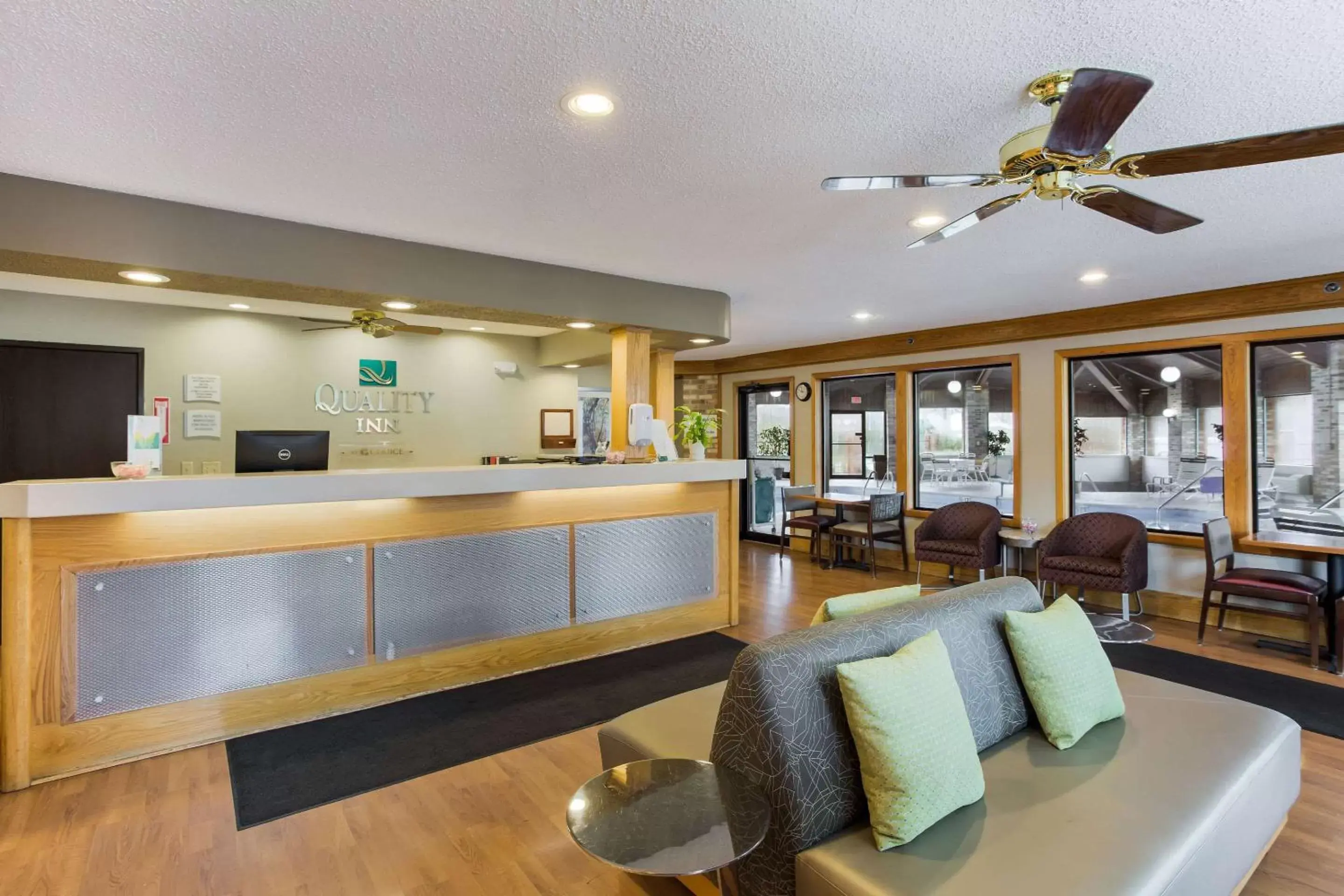 Lobby or reception in Quality Inn Lobby or reception in Quality Inn