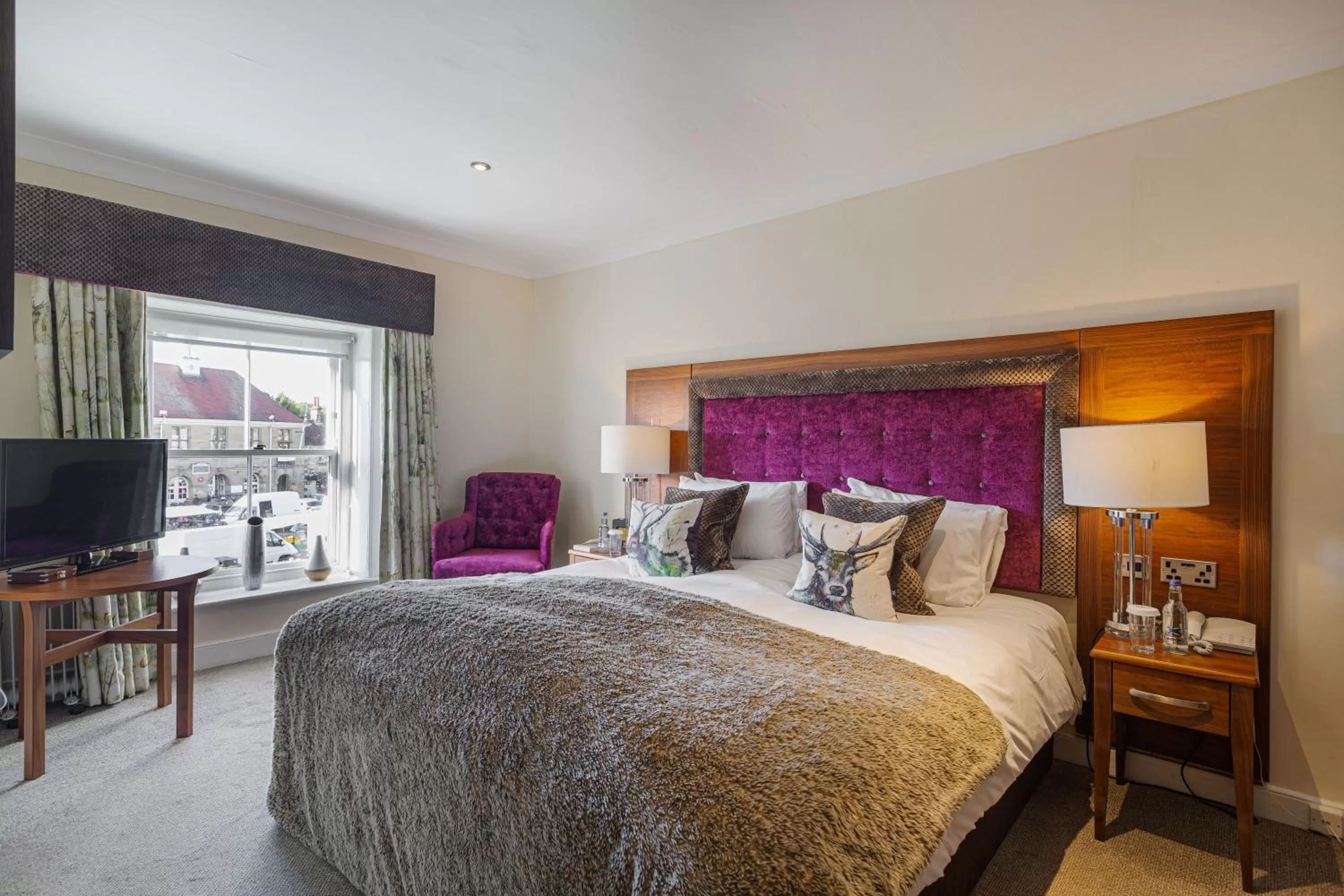 Bed in The Feathers Hotel, Helmsley, North Yorkshire - The Coaching Inn Group