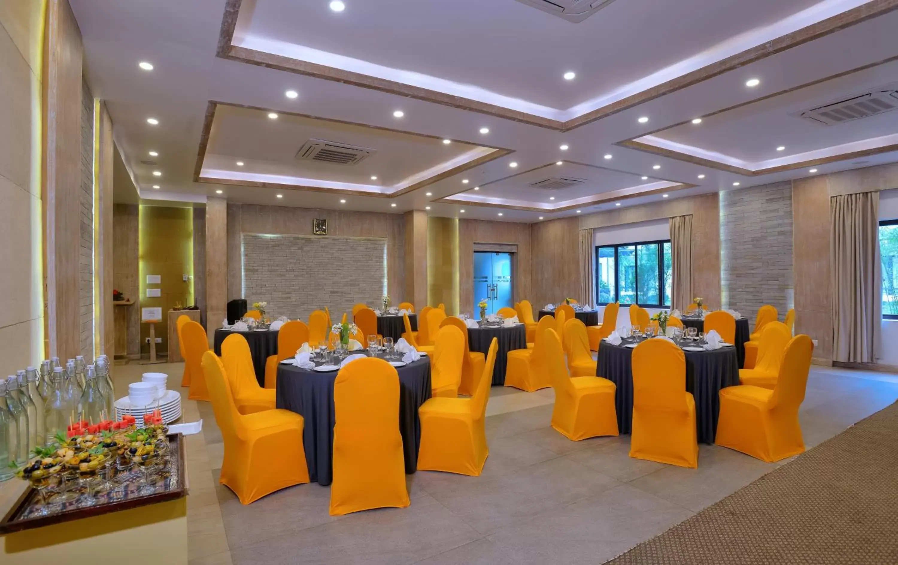 Meeting/conference room, Banquet Facilities in Hotel Barahi