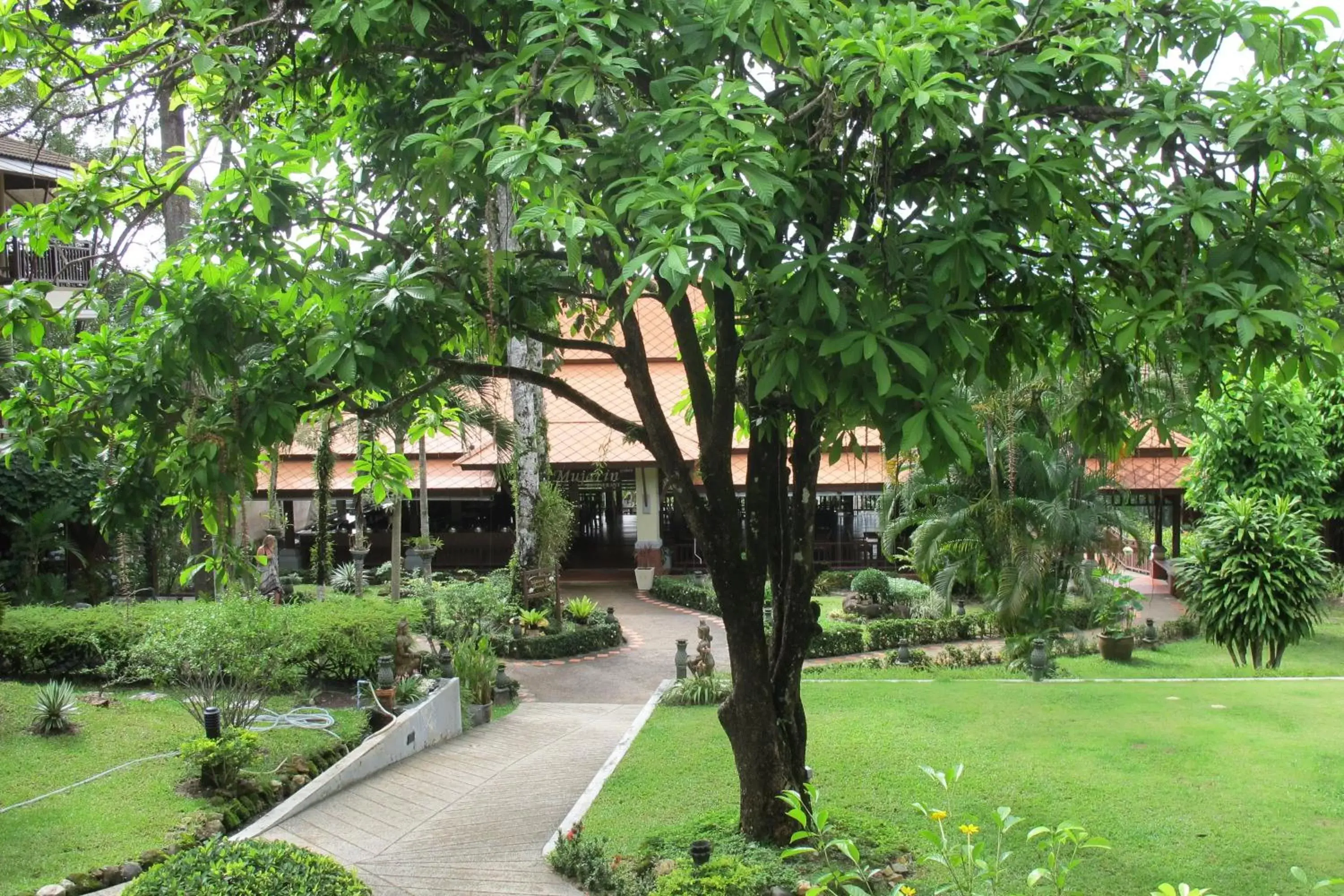 Garden in Khaolak Bayfront Resort