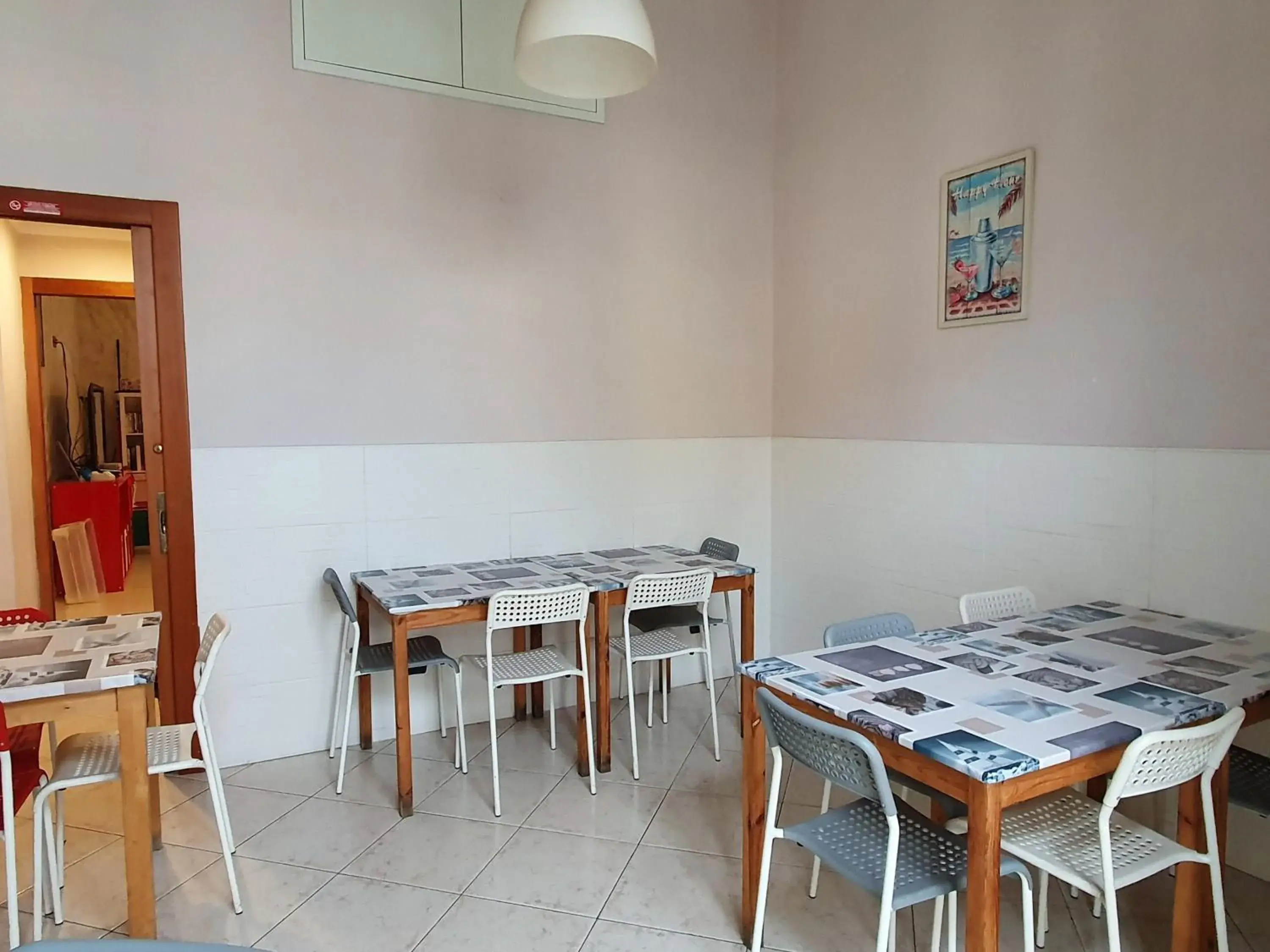Dining area, Restaurant/Places to Eat in Hostel Mancini Naples