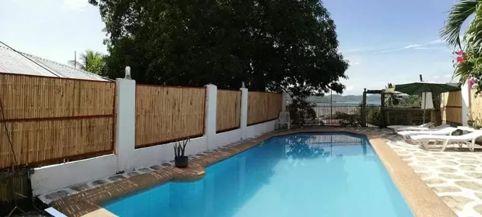 Swimming pool in Casa Montemar Bed and Breakfast Swimming pool in Casa Montemar Bed and Breakfast