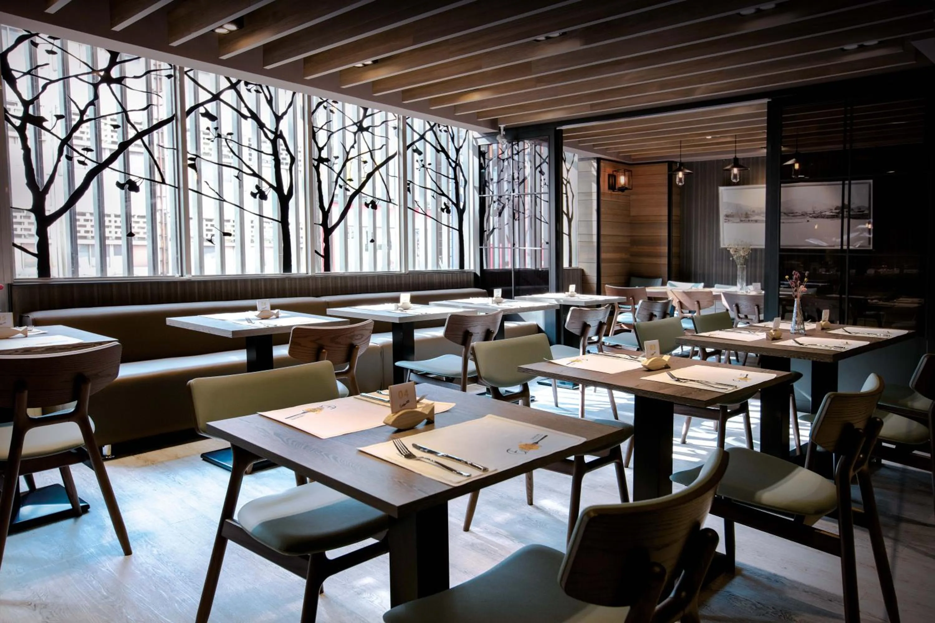 Restaurant/places to eat in Changyu Hotel