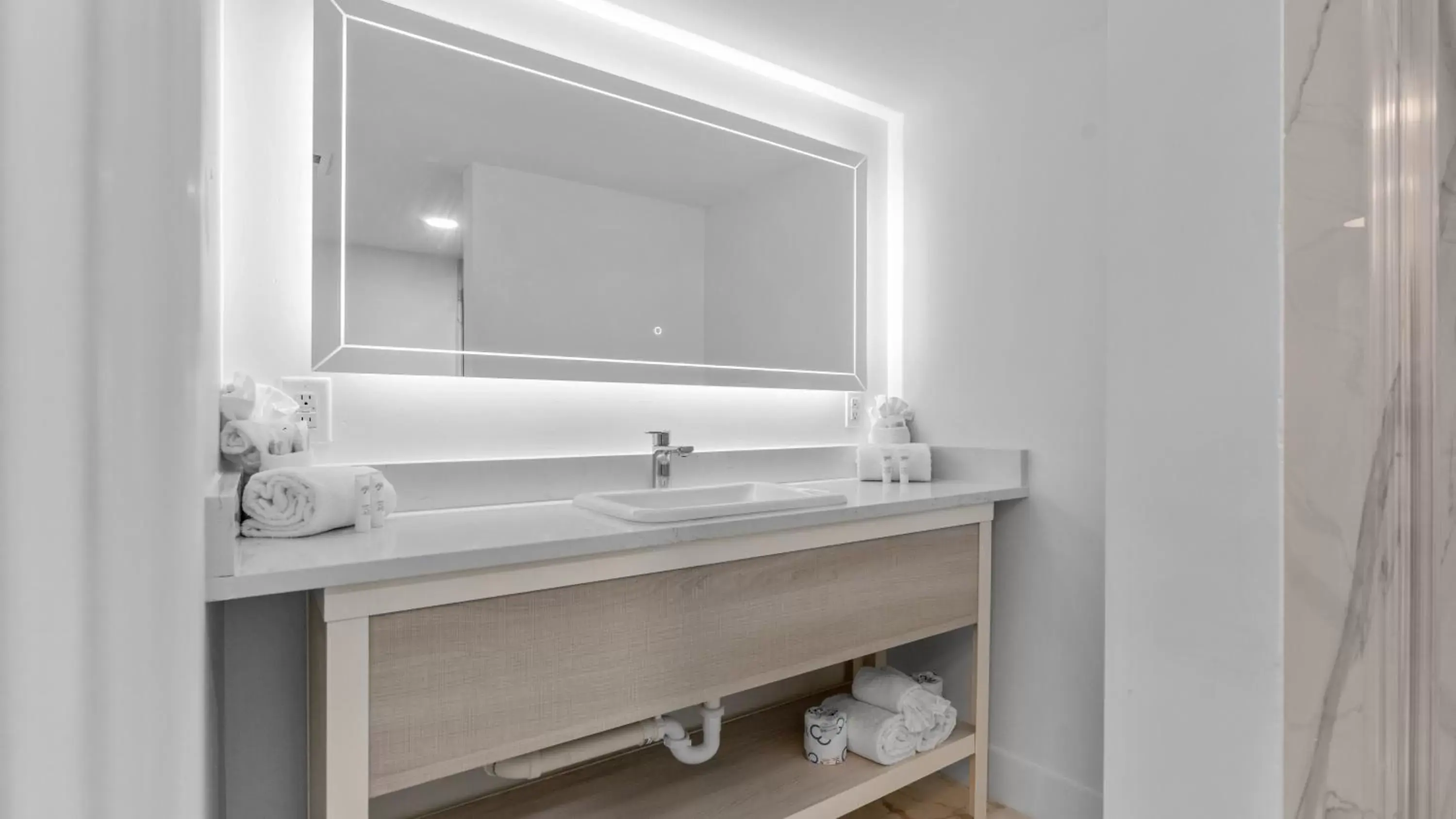 Bathroom in Grande Beach Resort Bathroom in Grande Beach Resort