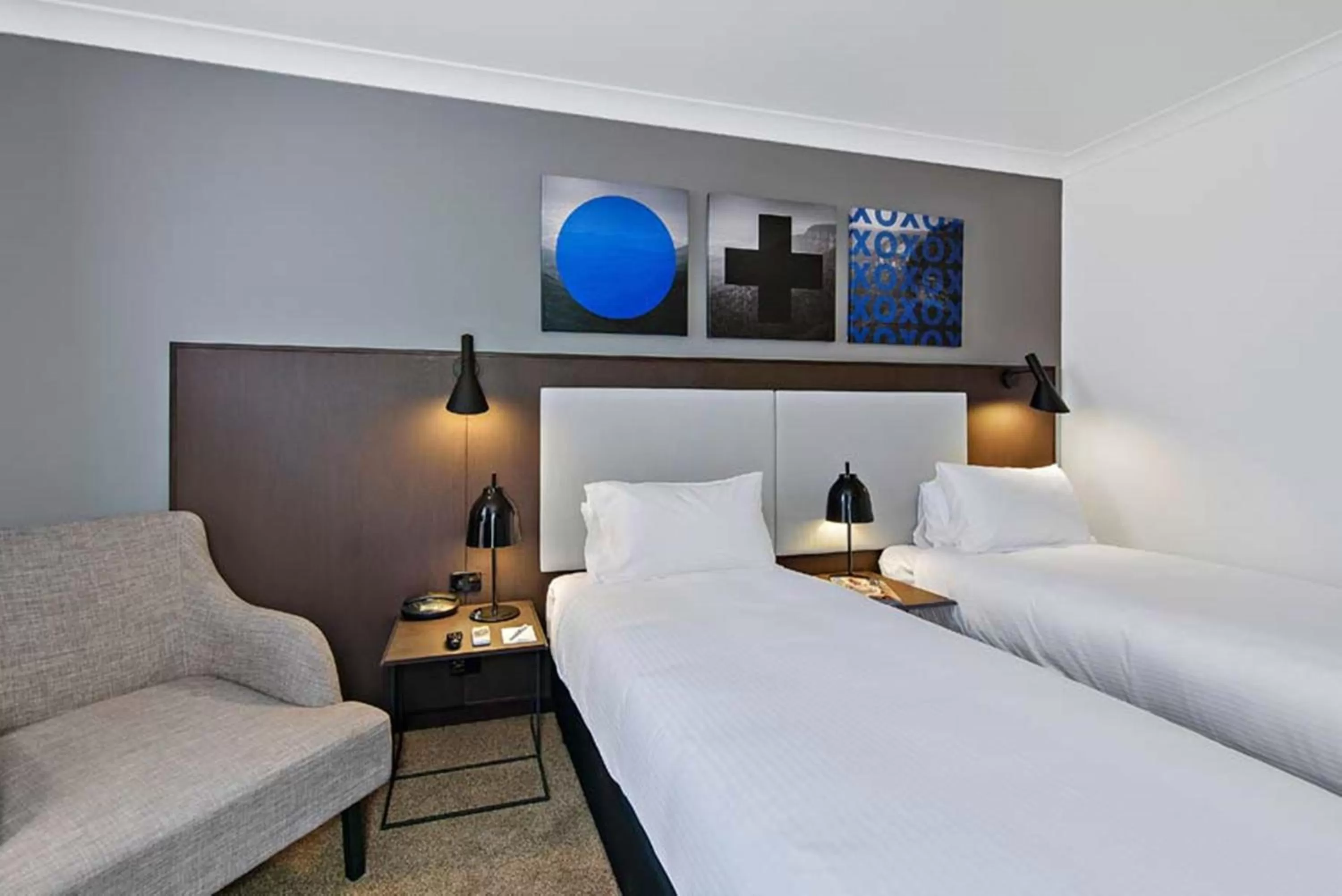 Bed in Silkari Urban CKS Sydney Airport Hotel