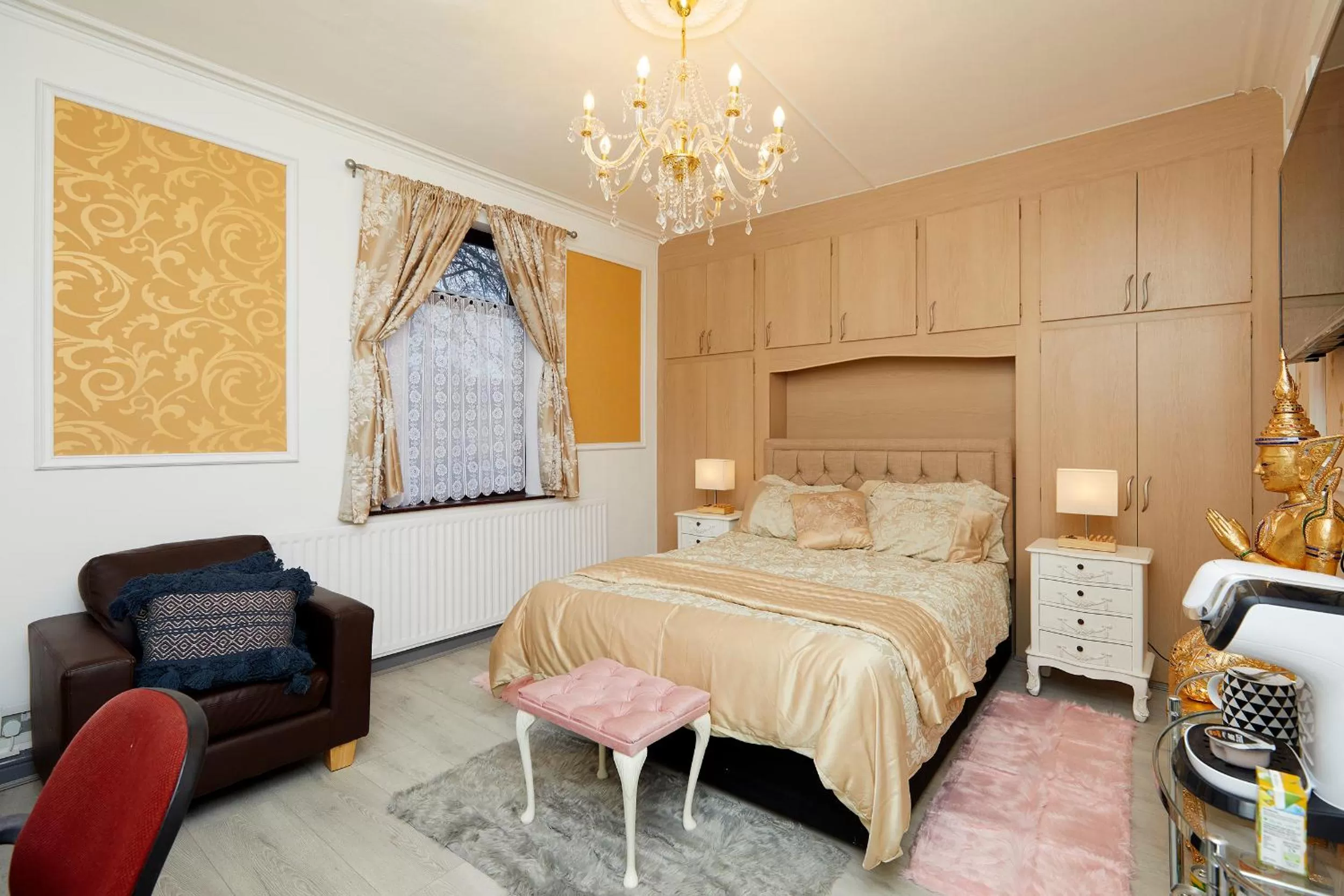 Photo of the whole room in Parkside Lodge