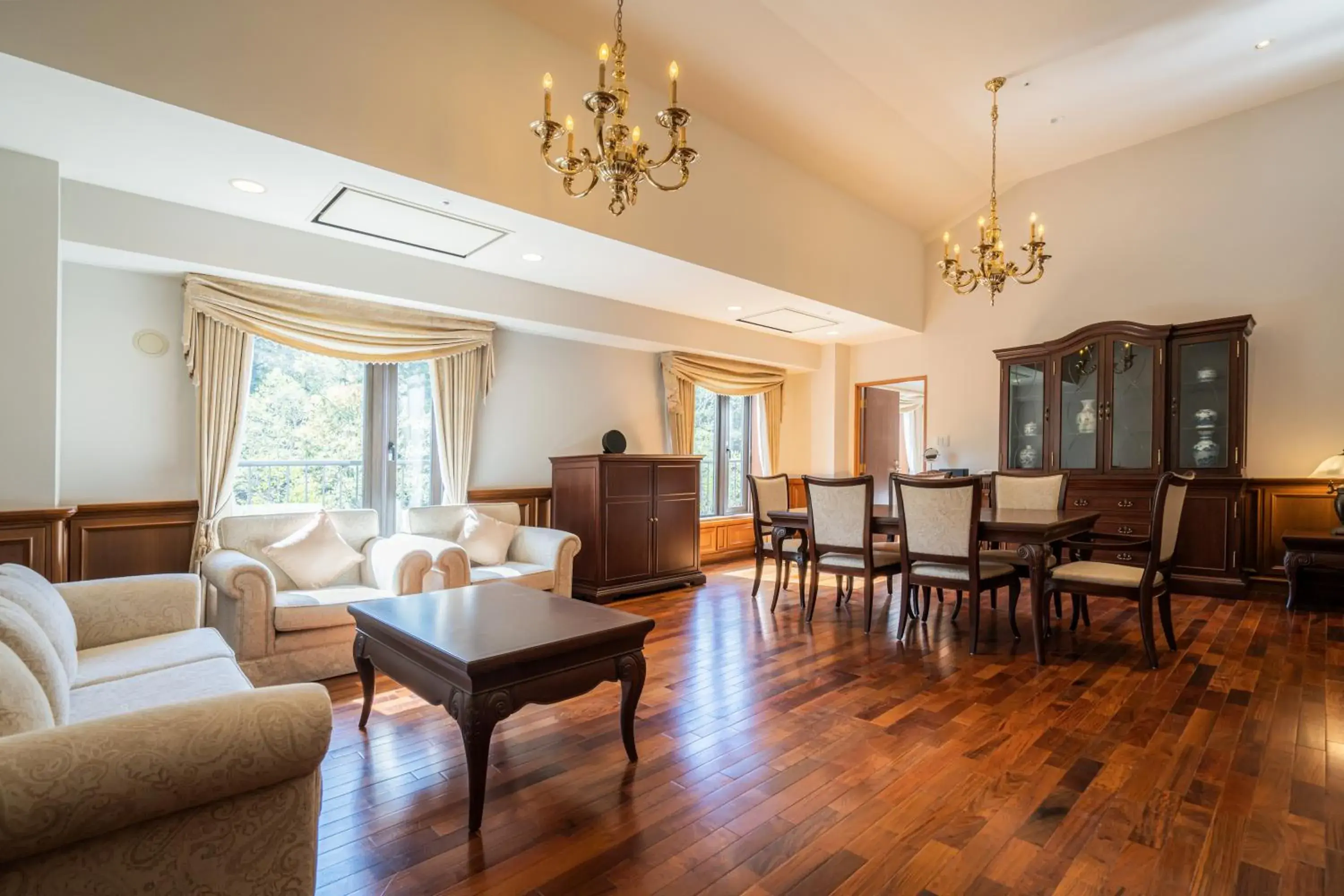 Living room in Higashikawa Asahidake Onsen Hotel Bear Monte Living room in Higashikawa Asahidake Onsen Hotel Bear Monte