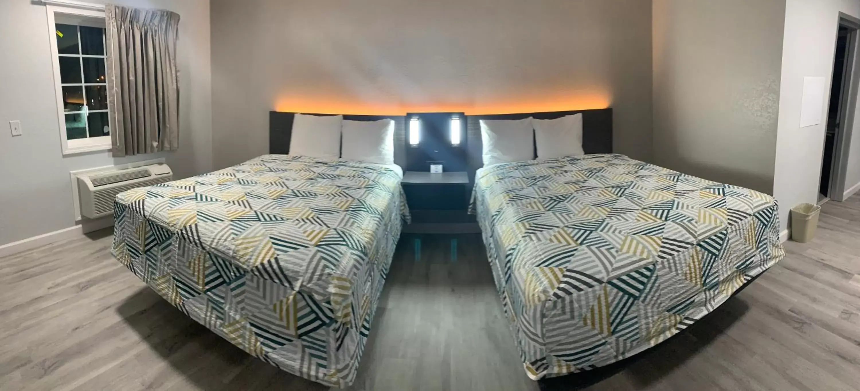 Bed in Motel 6 Corbin KY Bed in Motel 6 Corbin KY