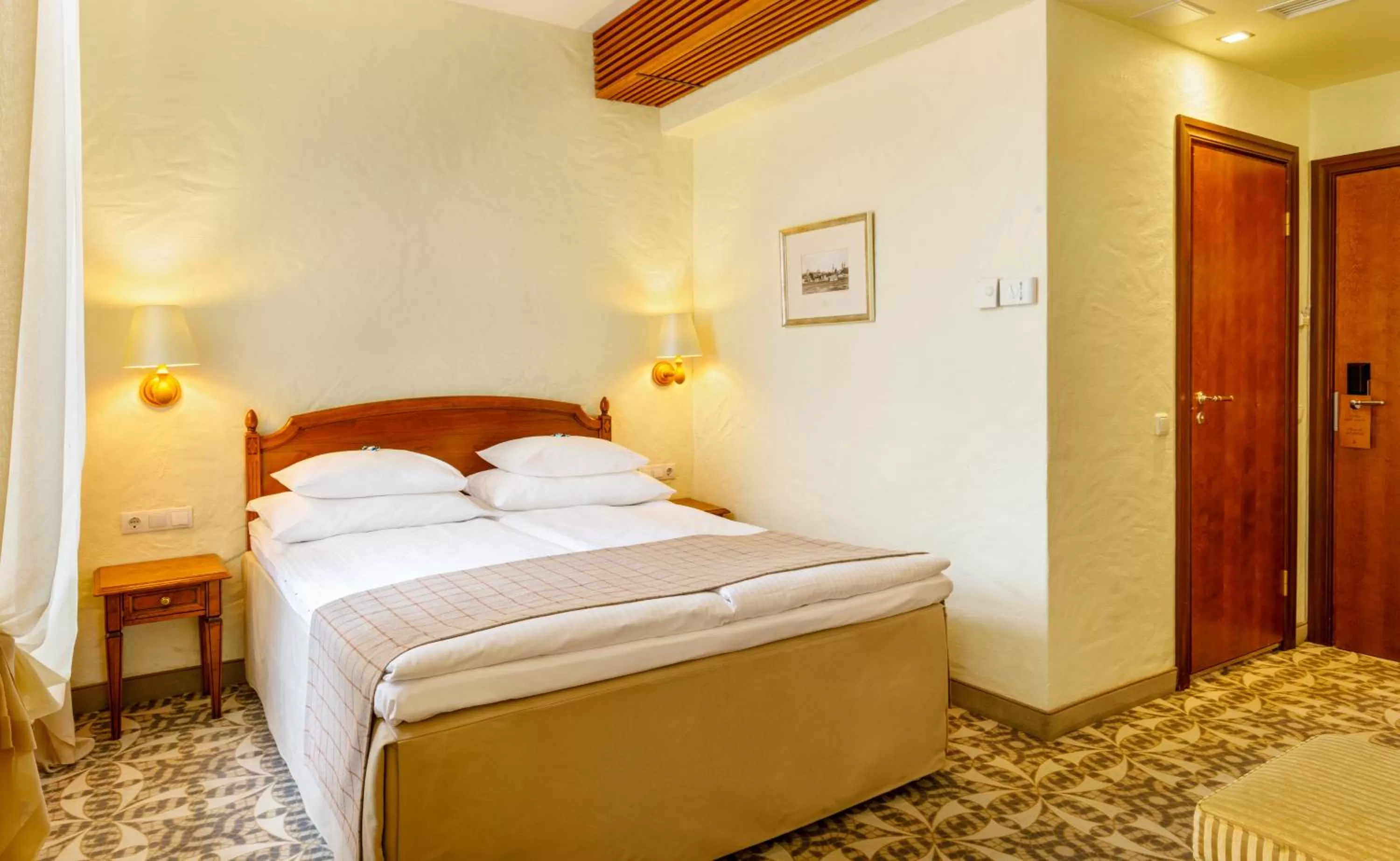 Single Room in Rixwell Collection Savoy Boutique Hotel