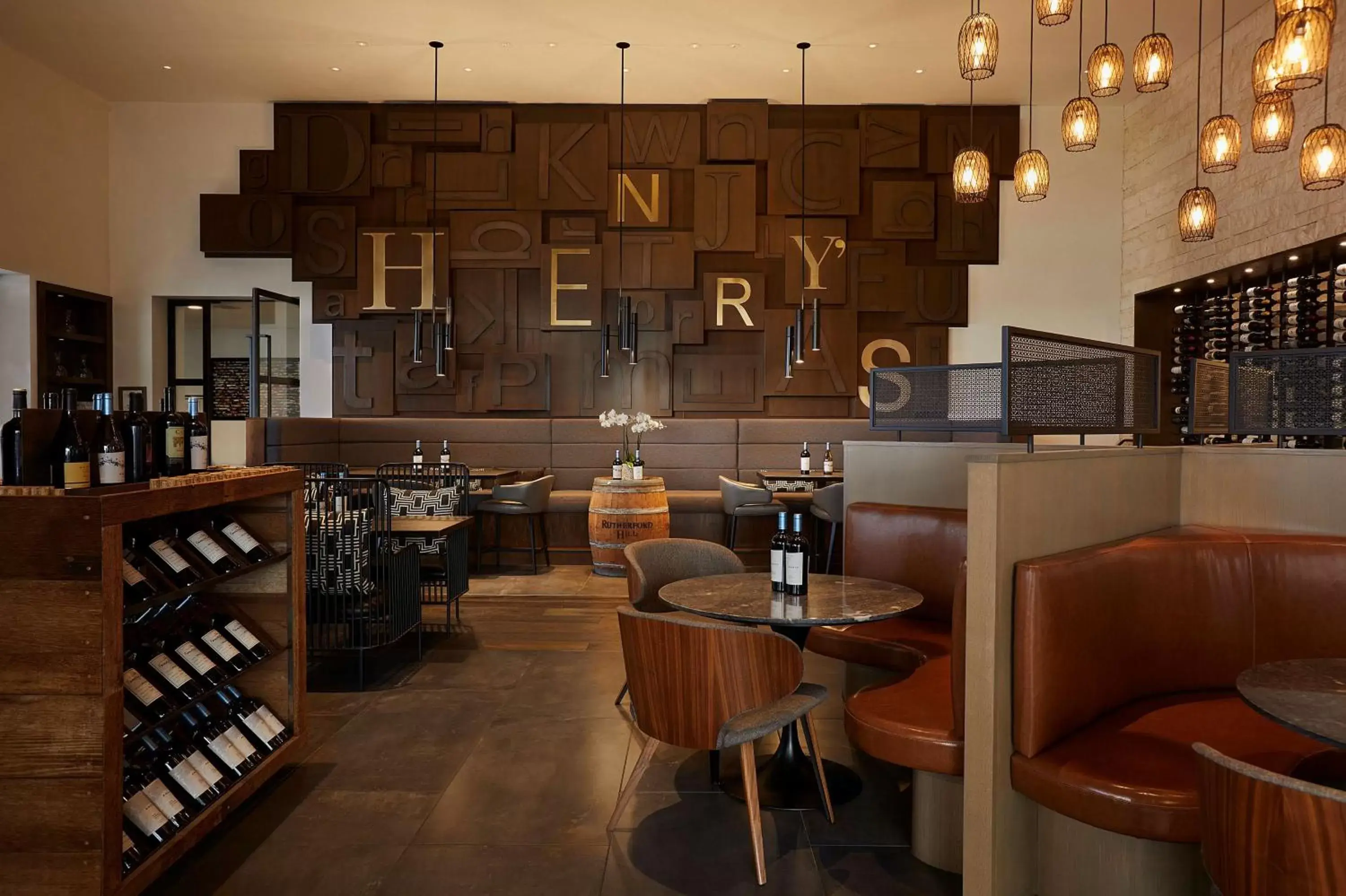 Restaurant/places to eat in The Waterfront Beach Resort, A Hilton Hotel Restaurant/places to eat in The Waterfront Beach Resort, A Hilton Hotel