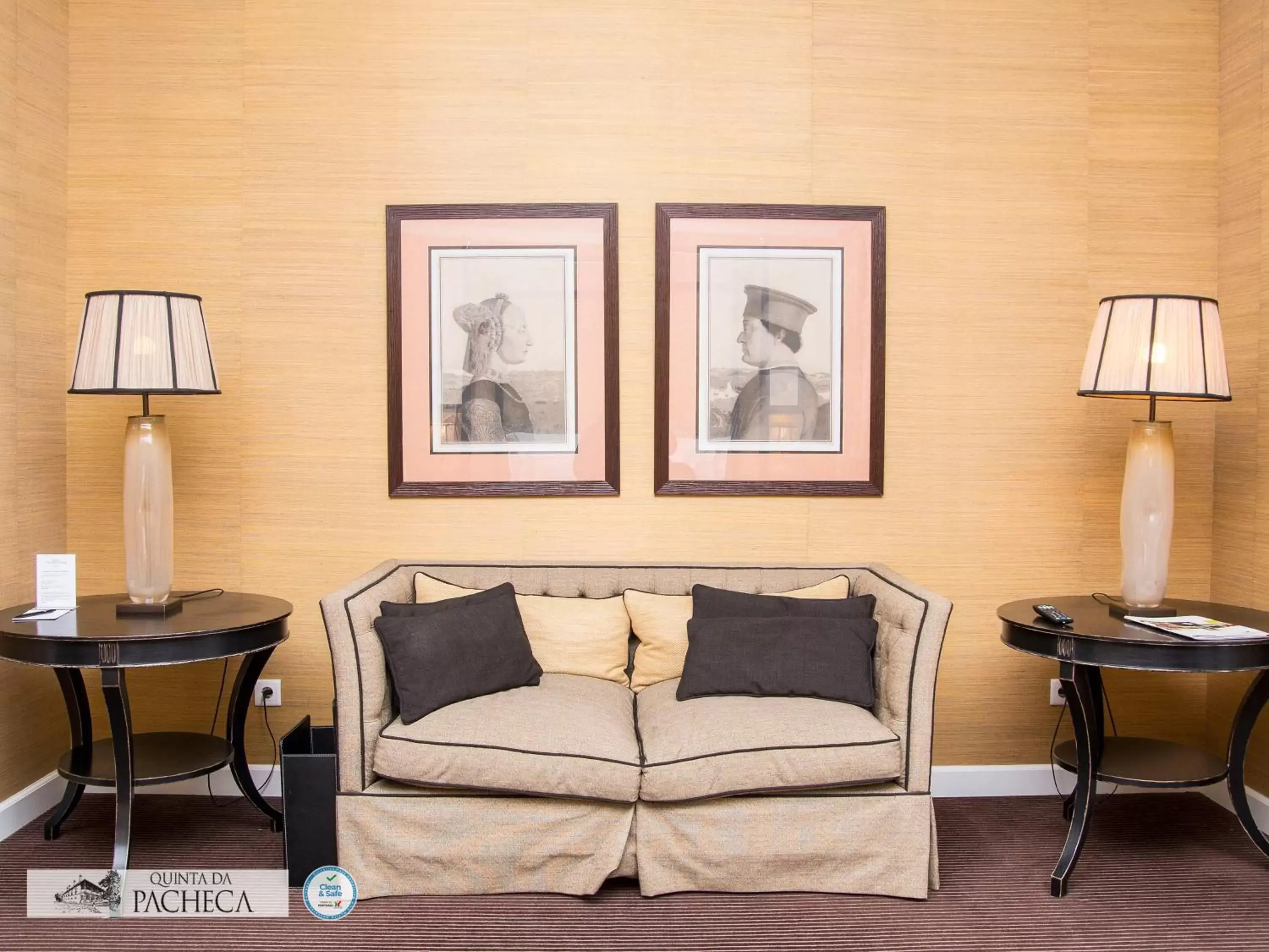 Seating Area in The Wine House Hotel - Quinta da Pacheca