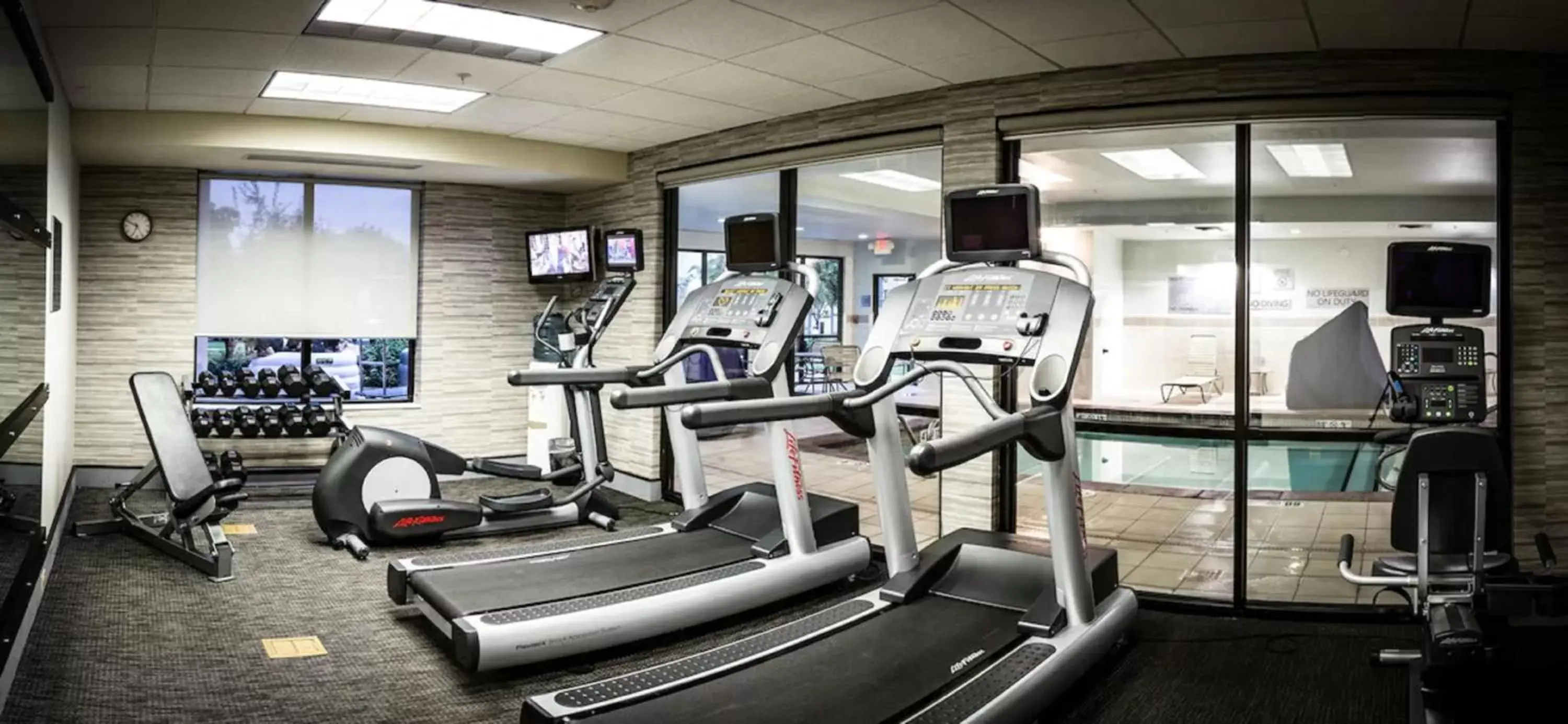 Fitness centre/facilities, Fitness Center/Facilities in Courtyard by Marriott Norman