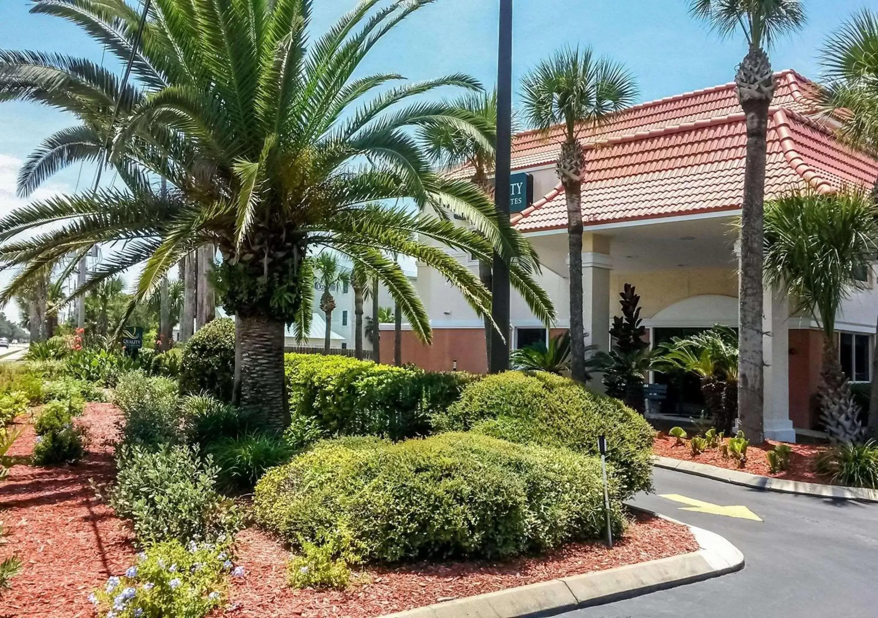 Property Building in Quality Inn & Suites St Augustine Beach