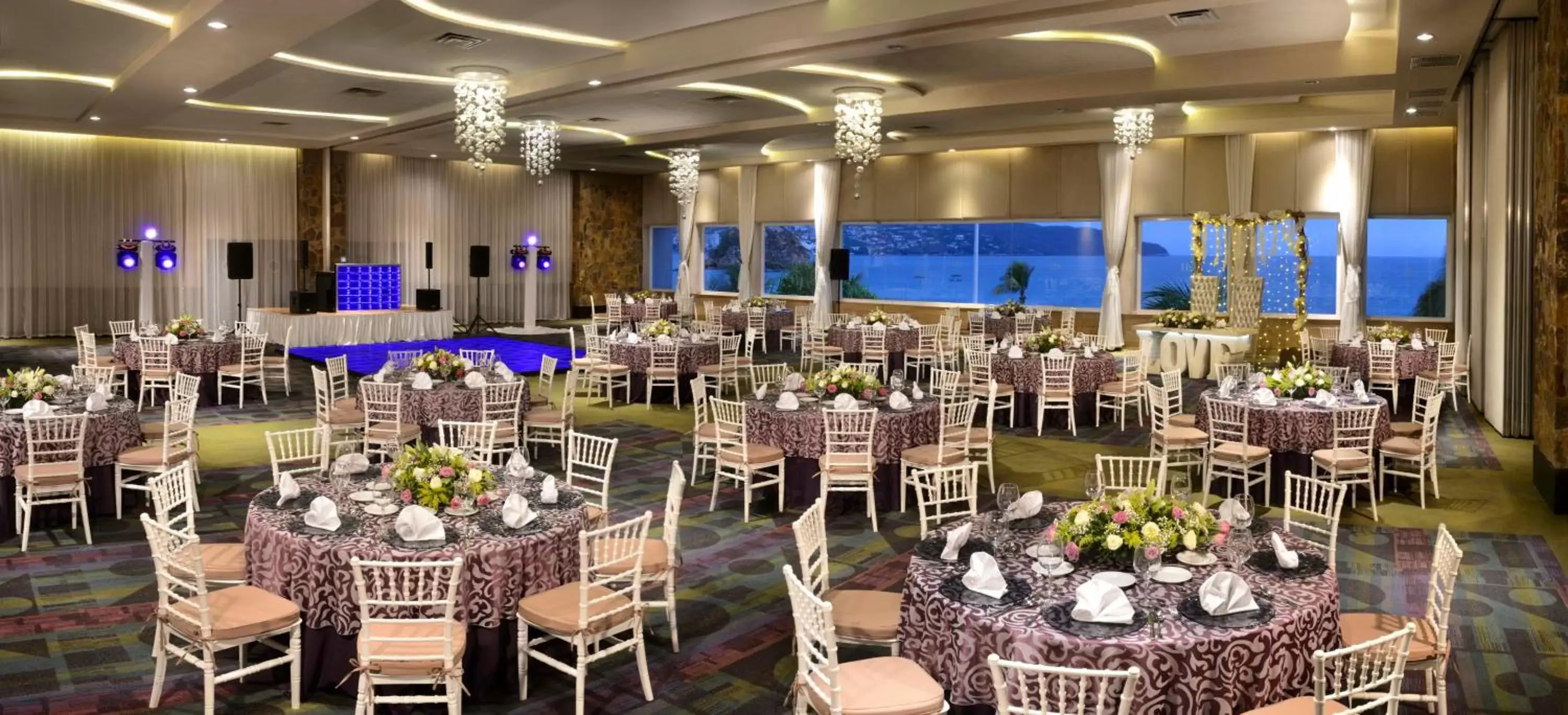 Banquet/Function facilities, Banquet Facilities in HS HOTSSON Smart Acapulco