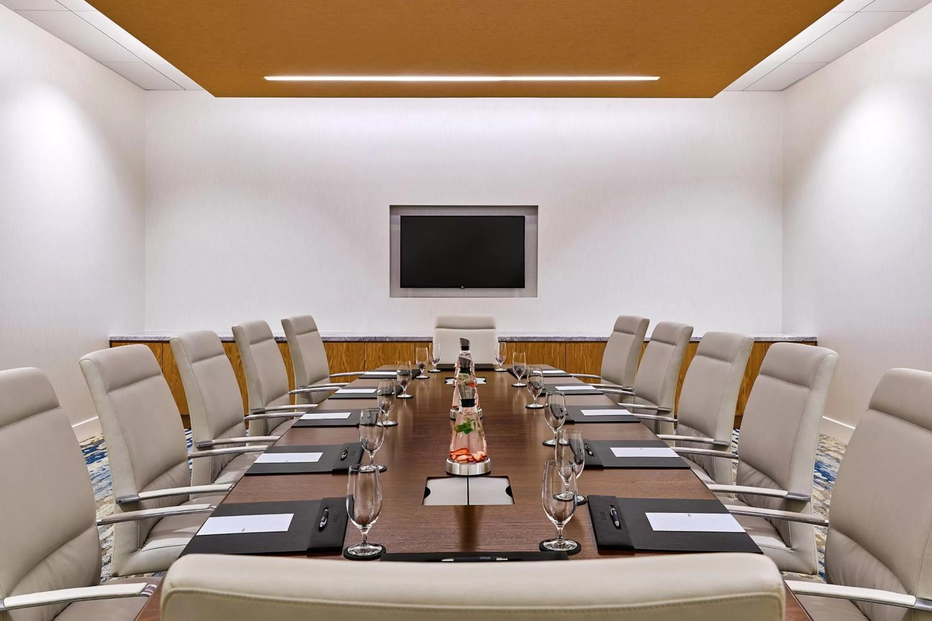 Meeting/conference room in The Westin Denver International Airport