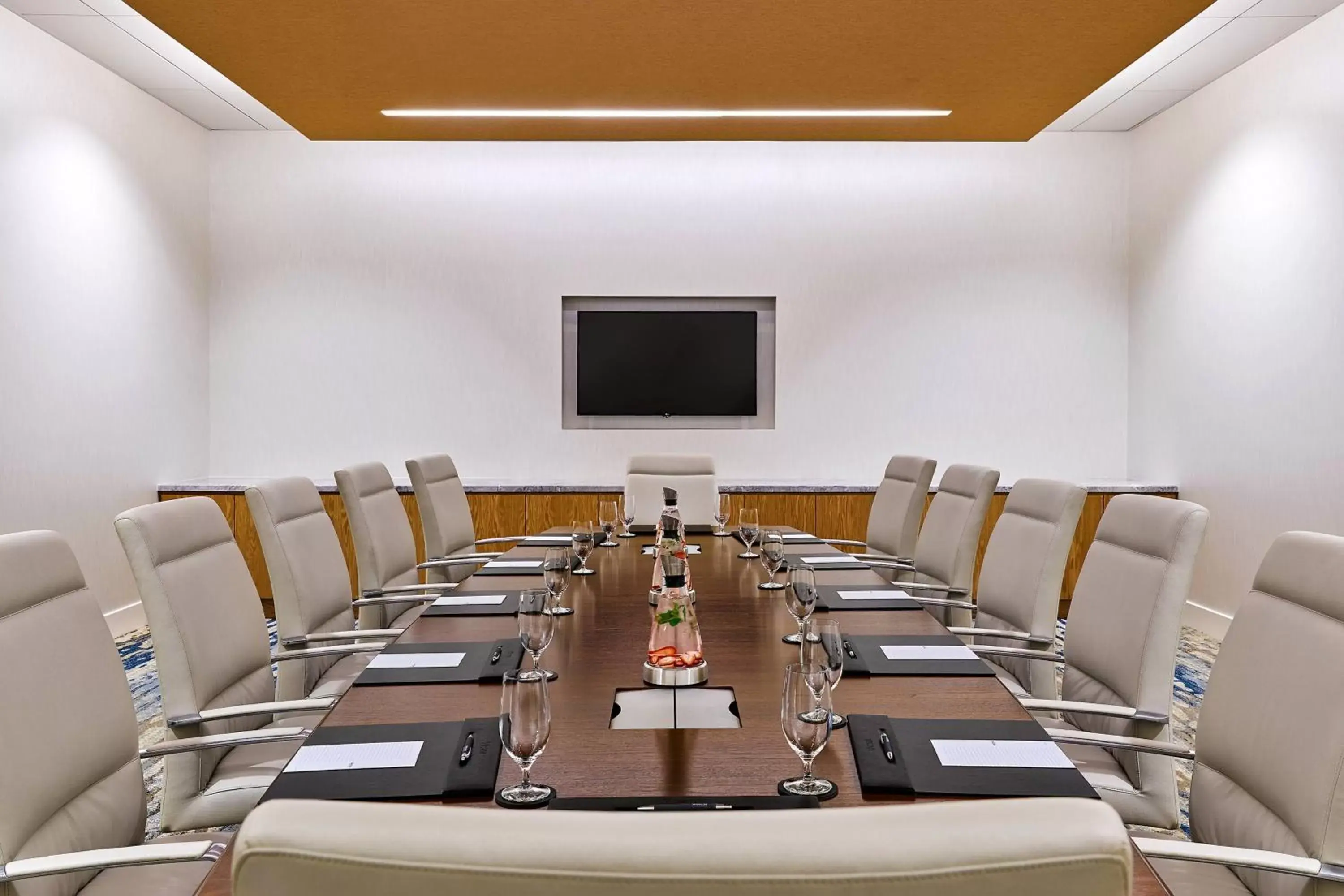 Meeting/conference room in The Westin Denver International Airport