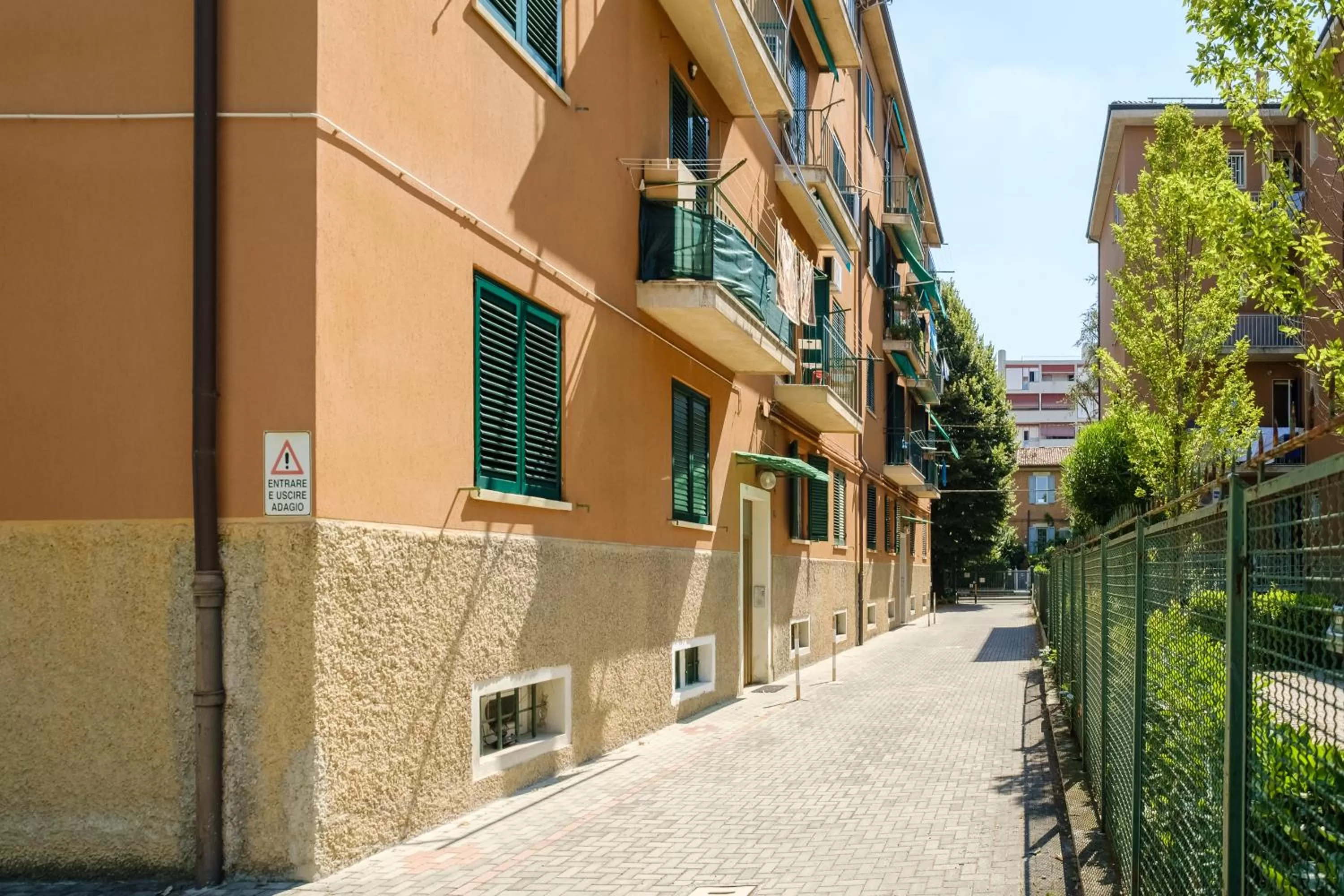 Facade/entrance, Neighborhood in ARPA CENTRAL STATION