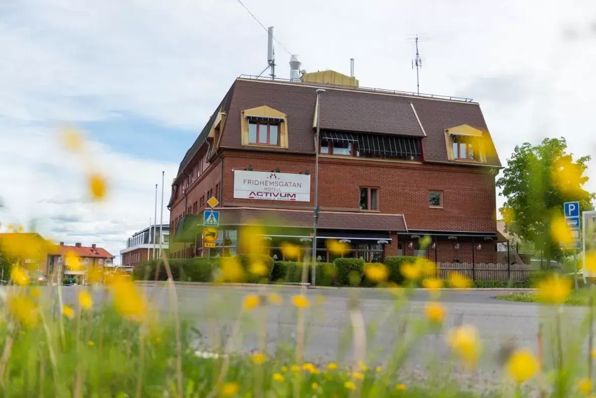 Summer, Property Building in Hotell Fridhemsgatan