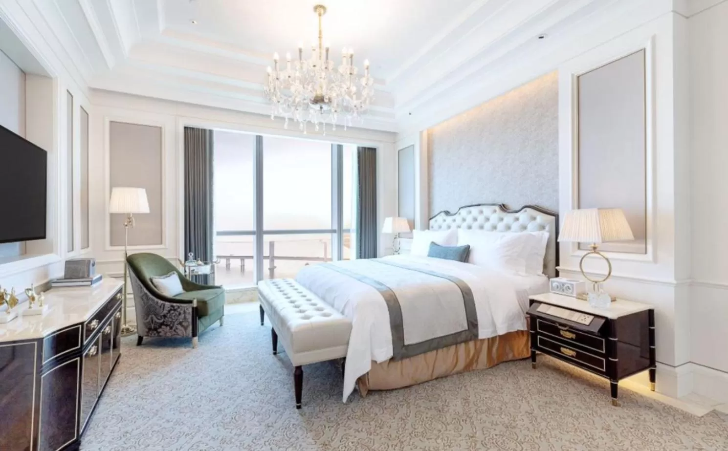 Bedroom, Bed in The St. Regis Zhuhai