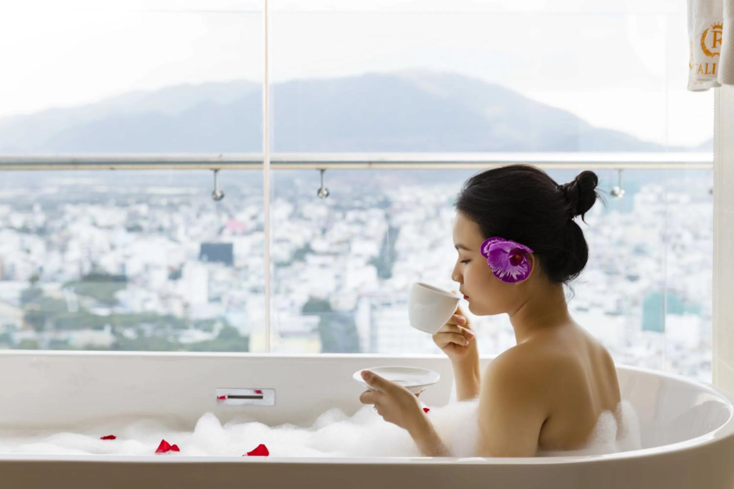 Natural landscape in Regalia Gold Hotel