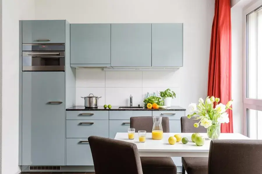 Deluxe Studio with Kitchen in Swiss Star Home Deluxe Studio with Kitchen in Swiss Star Home