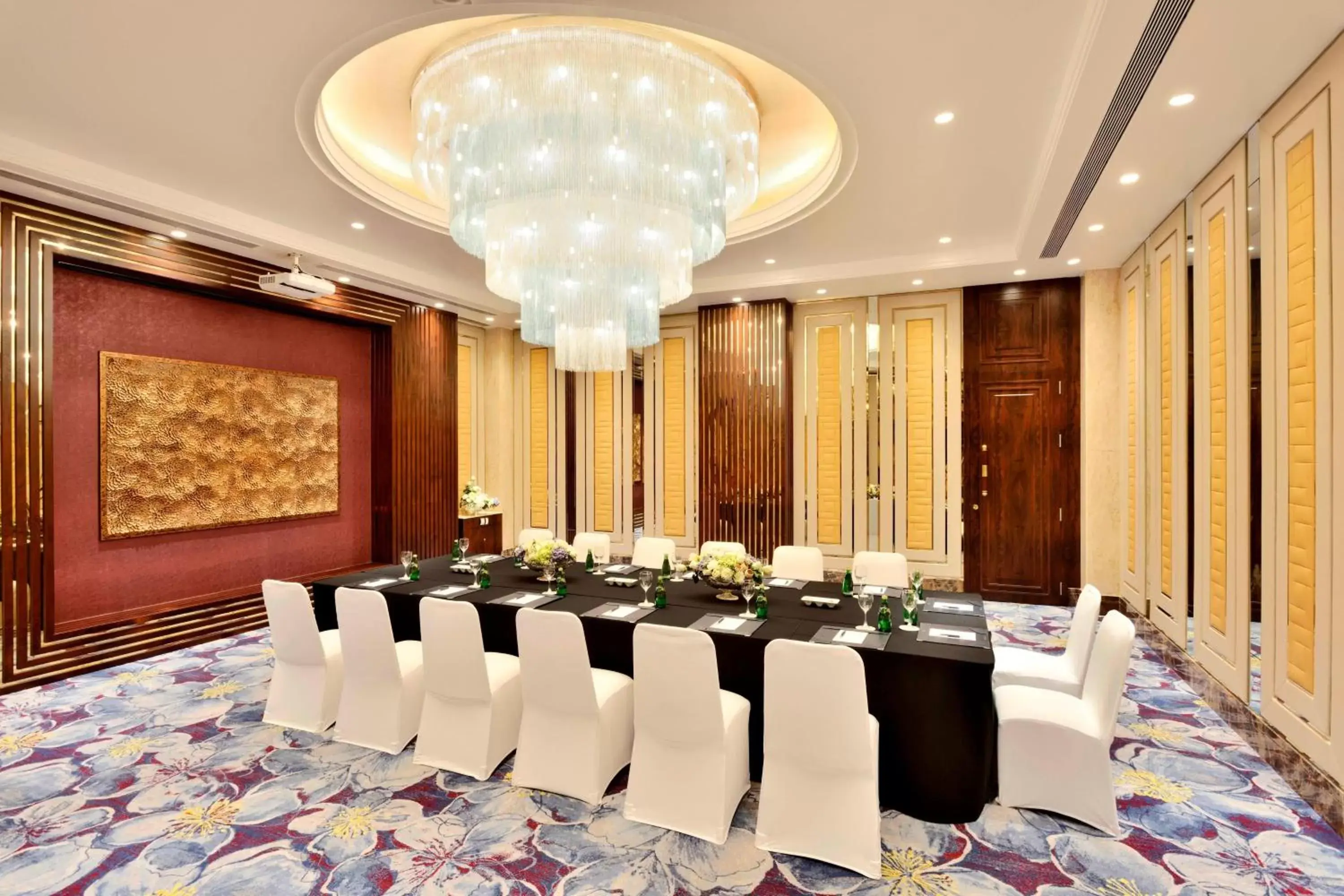 Meeting/conference room in Sheraton Grand Pune Bund Garden Hotel