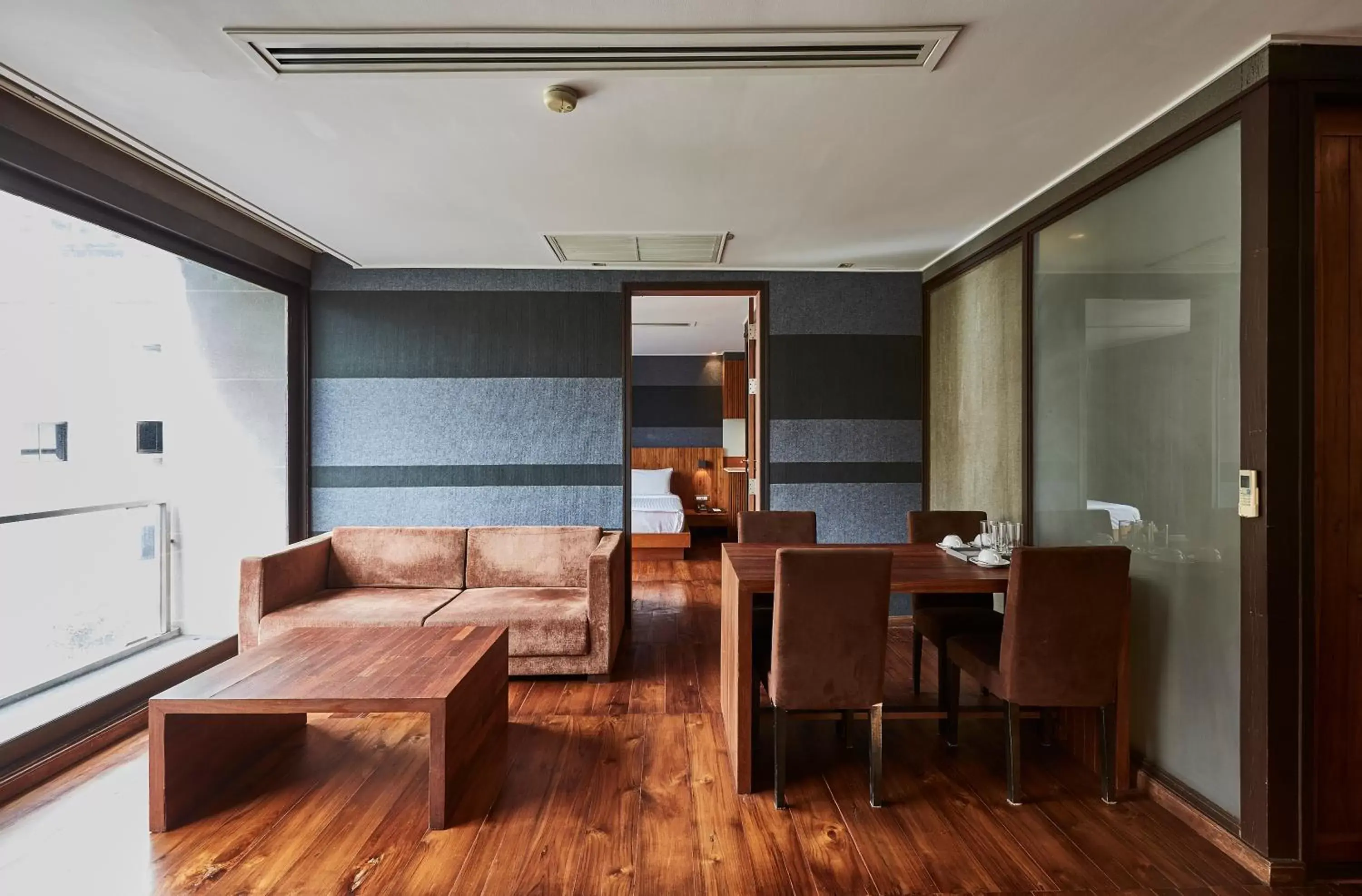 Seating Area in LUXX Langsuan Hotel - SHA Plus