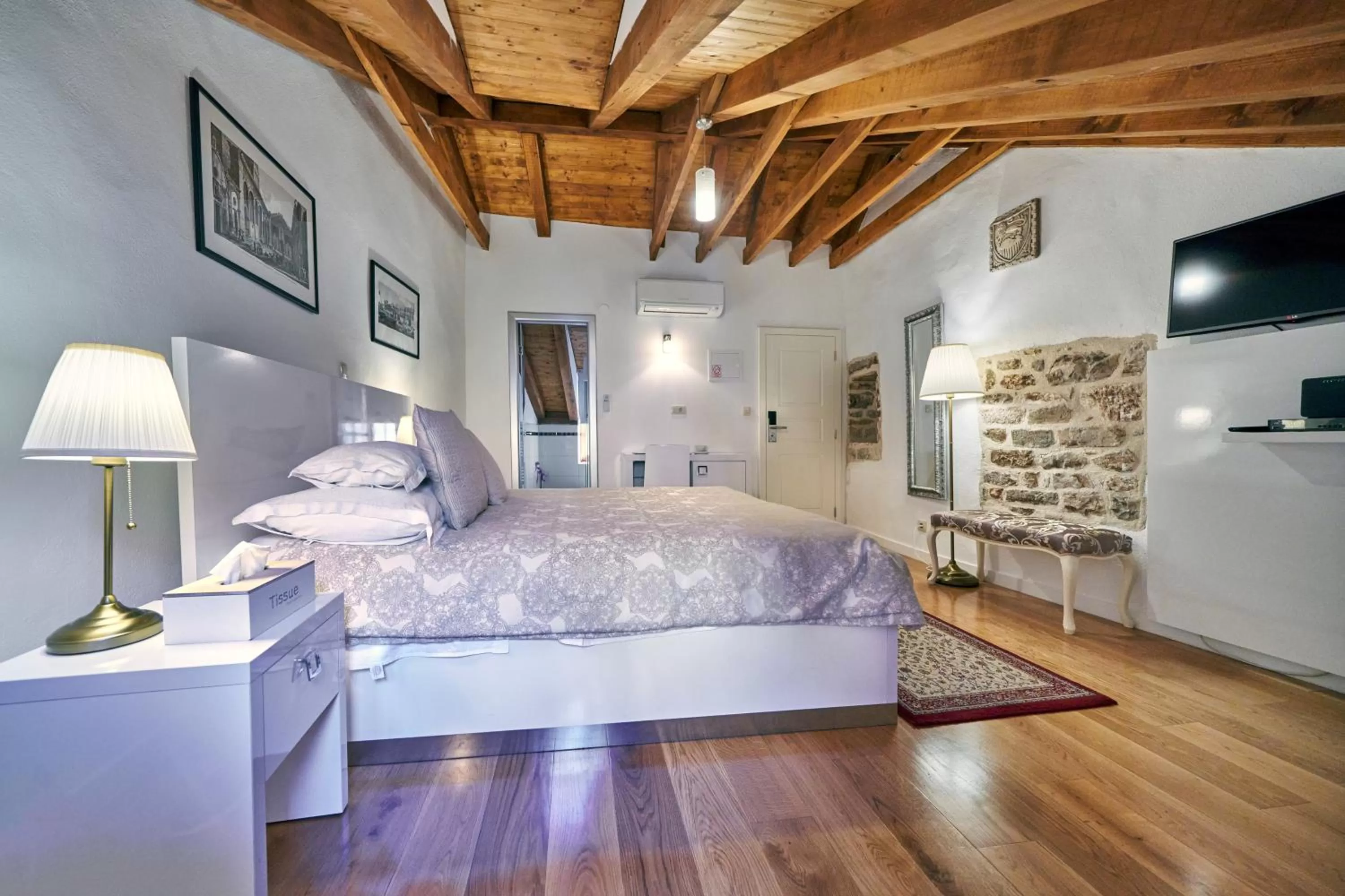 Bedroom, Bed in Villa Split Heritage Hotel