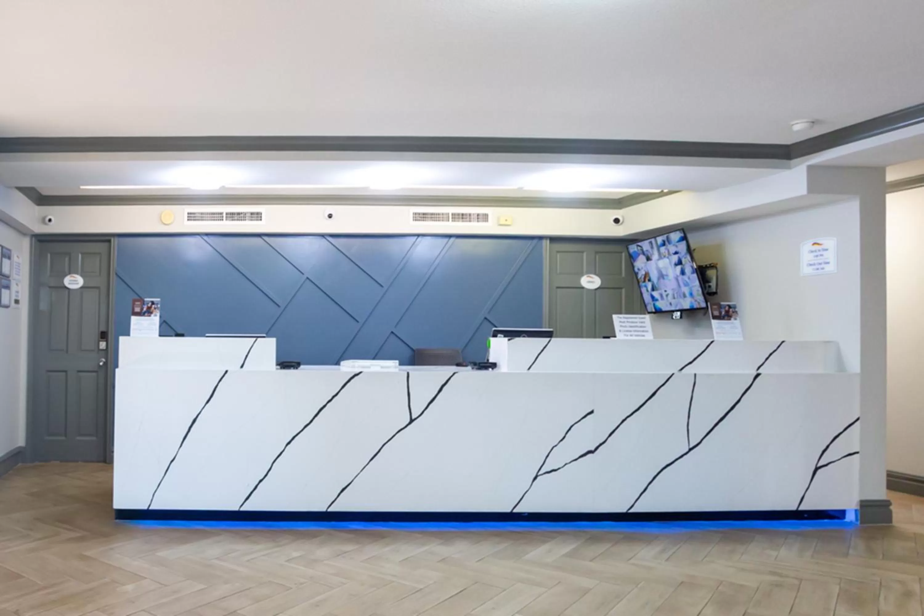 Lobby or reception in Baymont by Wyndham Austin University Area