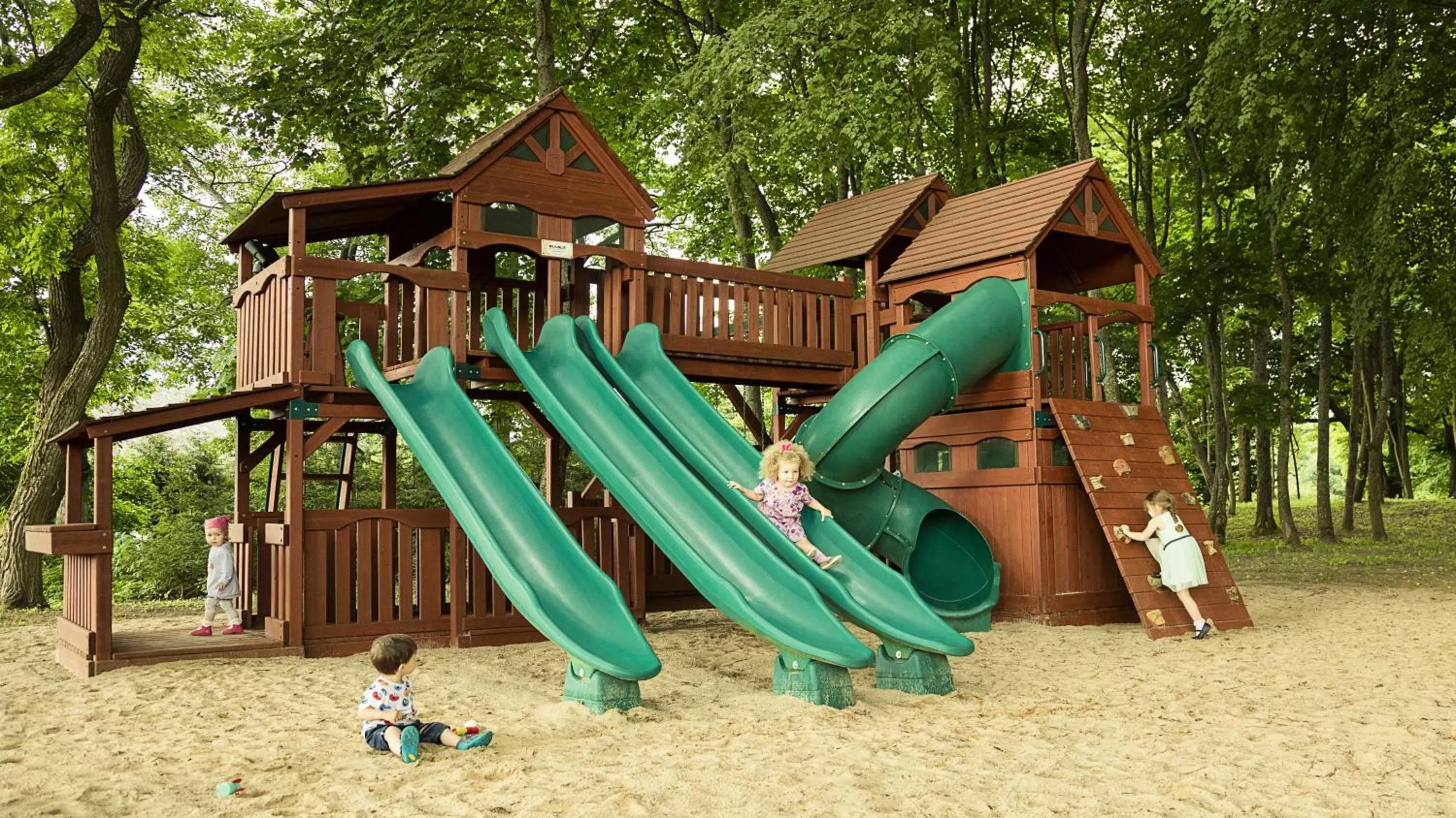 Children play ground in Hotel Aubrecht Country Spa Resort