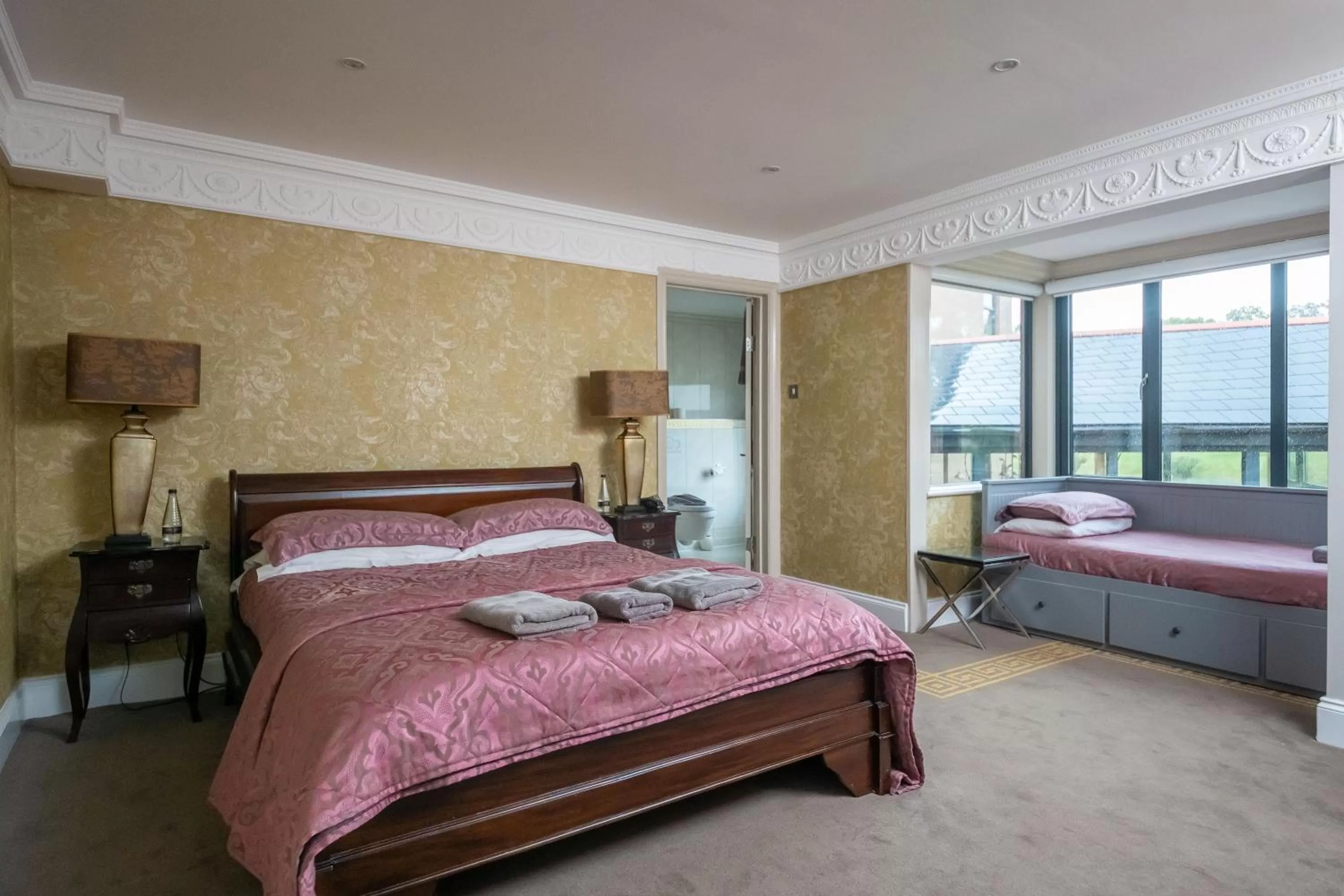 Bed in Guildford Manor Hotel & Spa