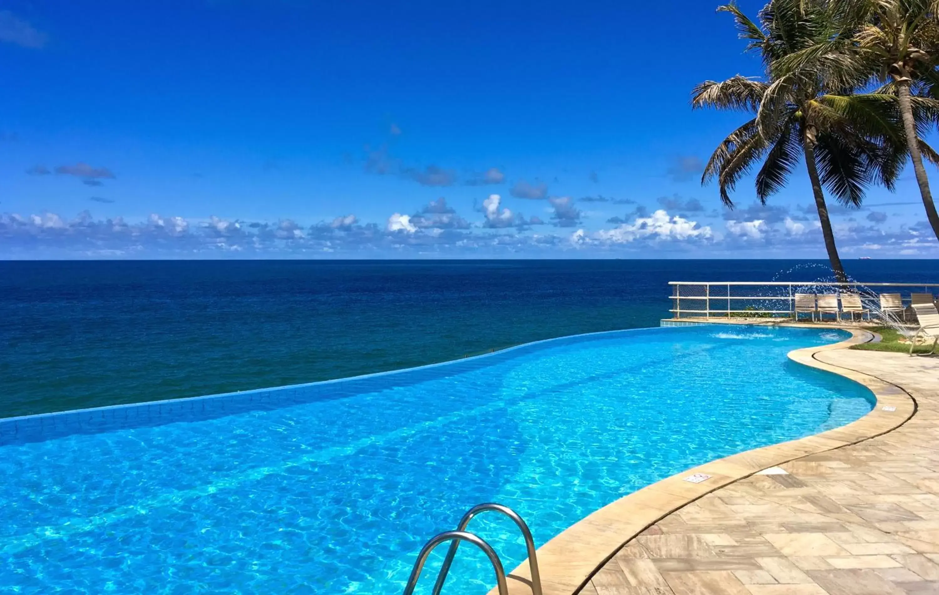 Pool view, Swimming Pool in Mercure Salvador Rio Vermelho