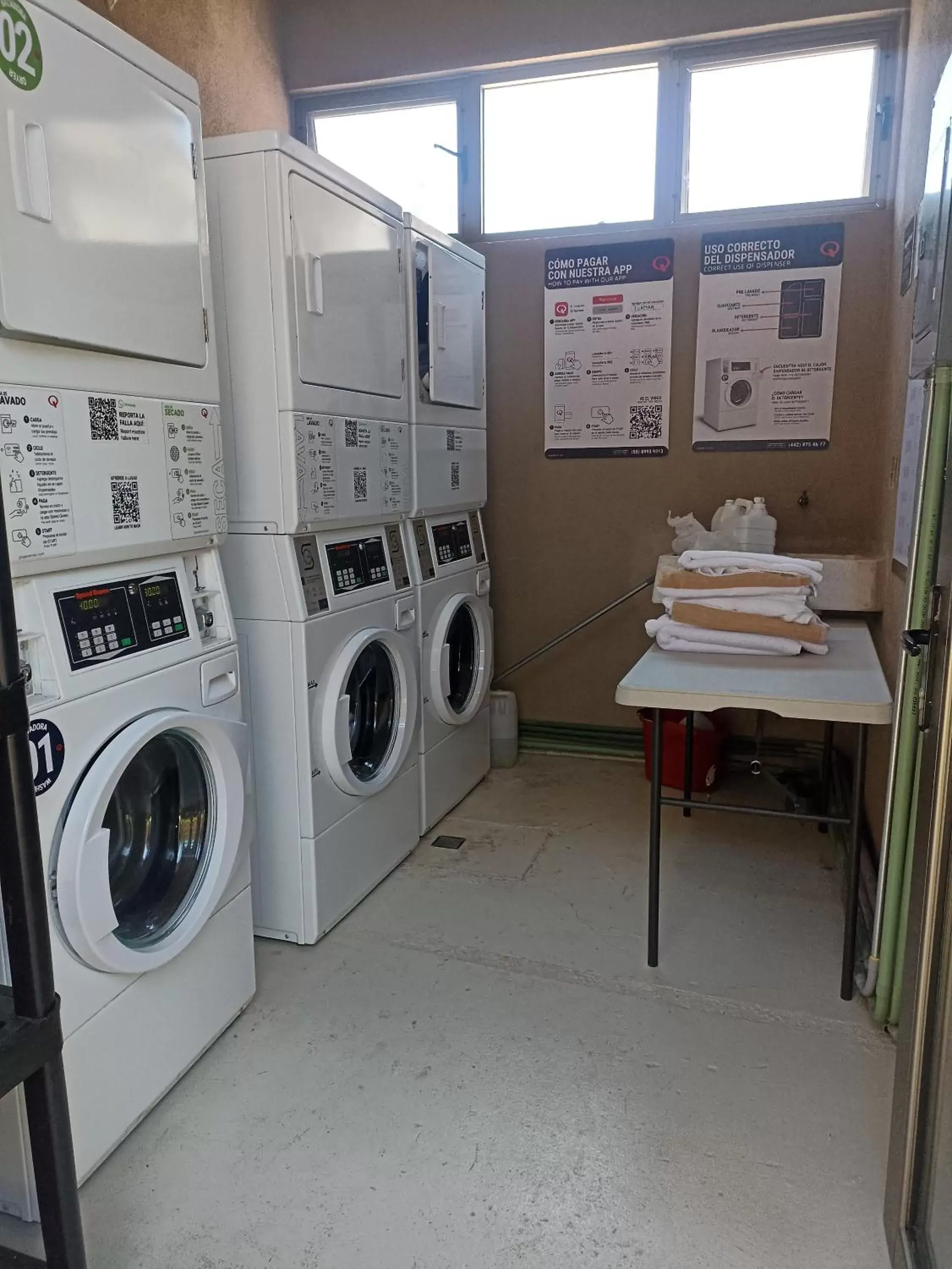 laundry in Evamar San Carlos