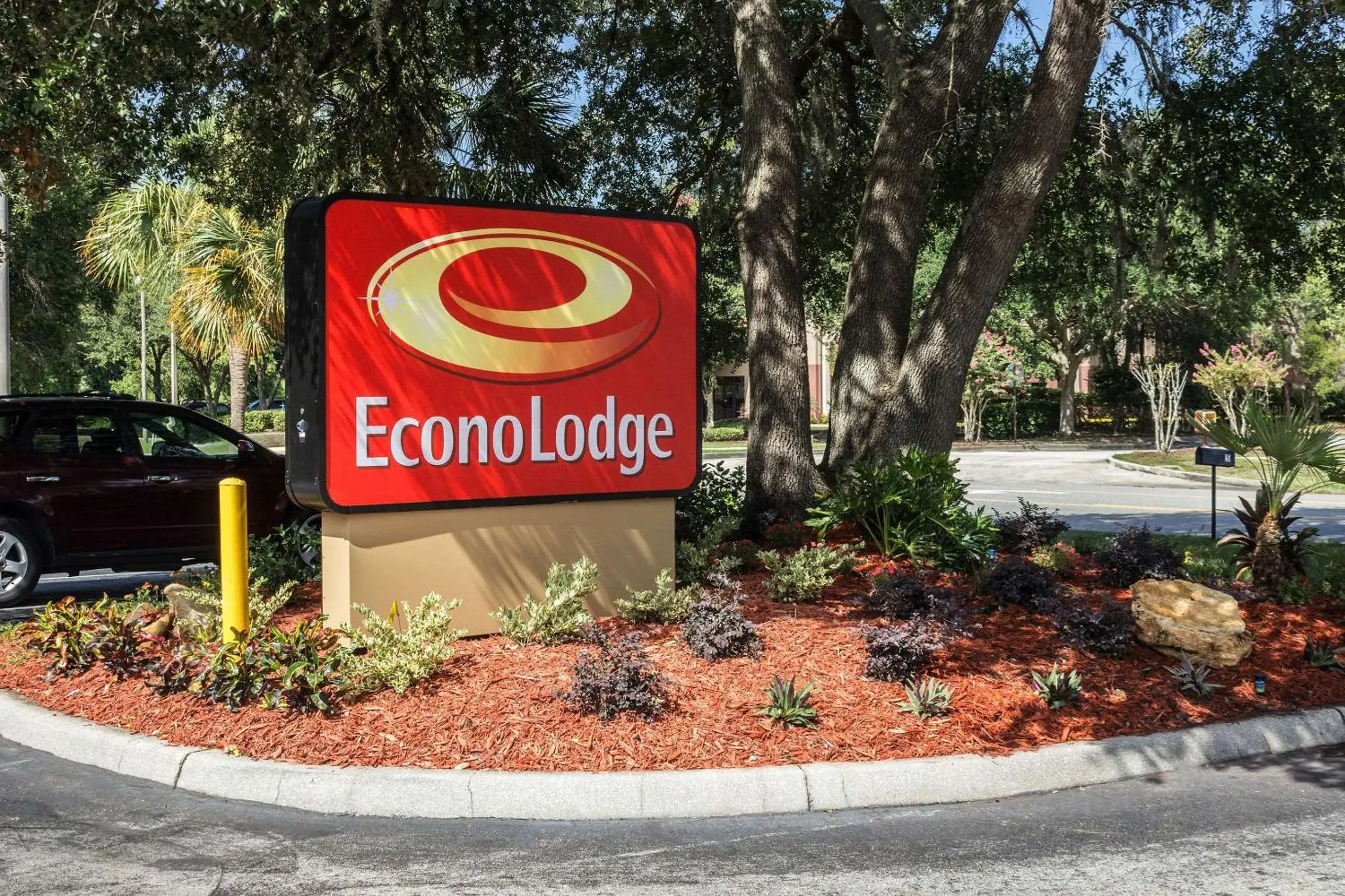 Property building, Property Logo/Sign in Econo Lodge Palm Coast