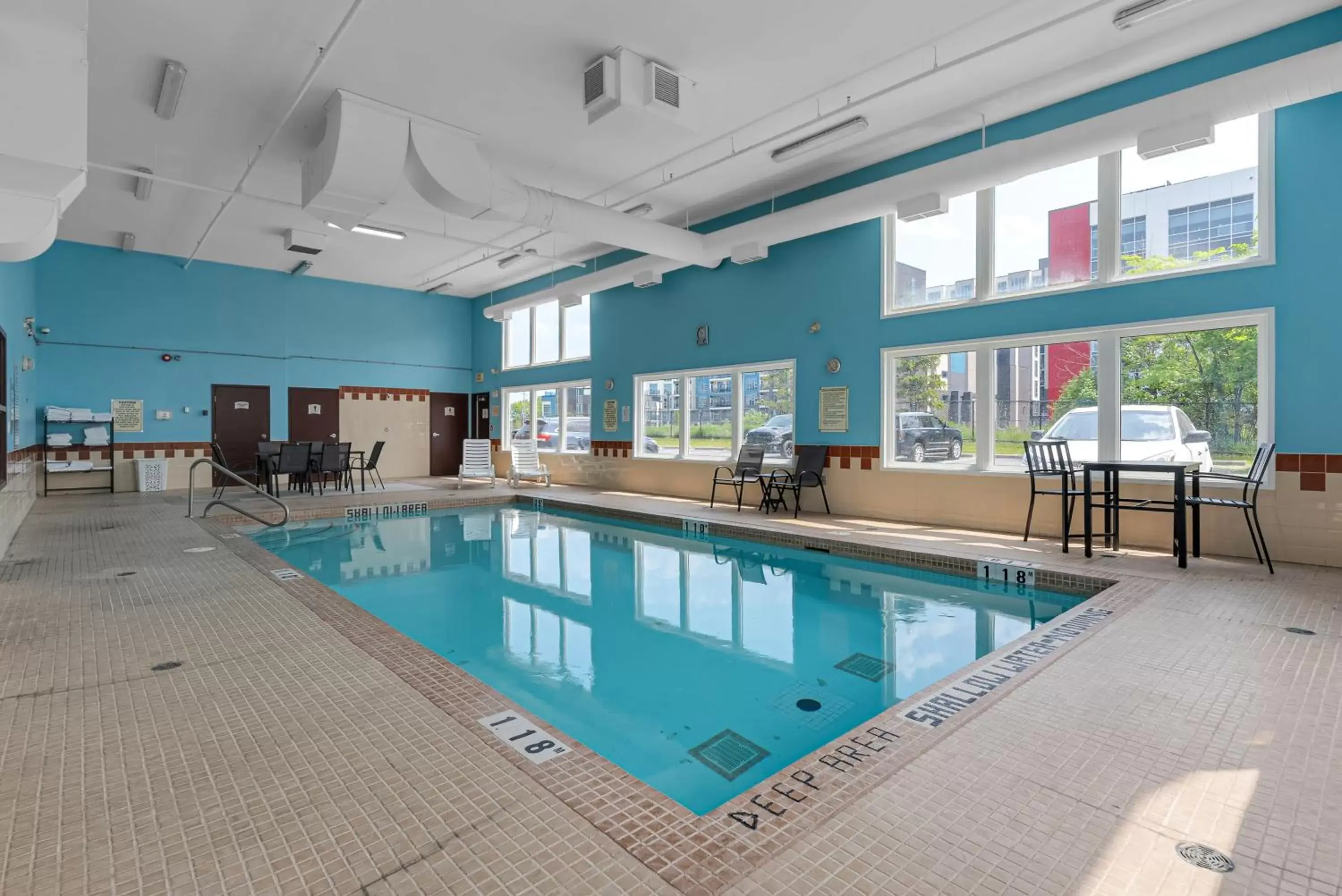 Swimming Pool in Quality Inn & Suites