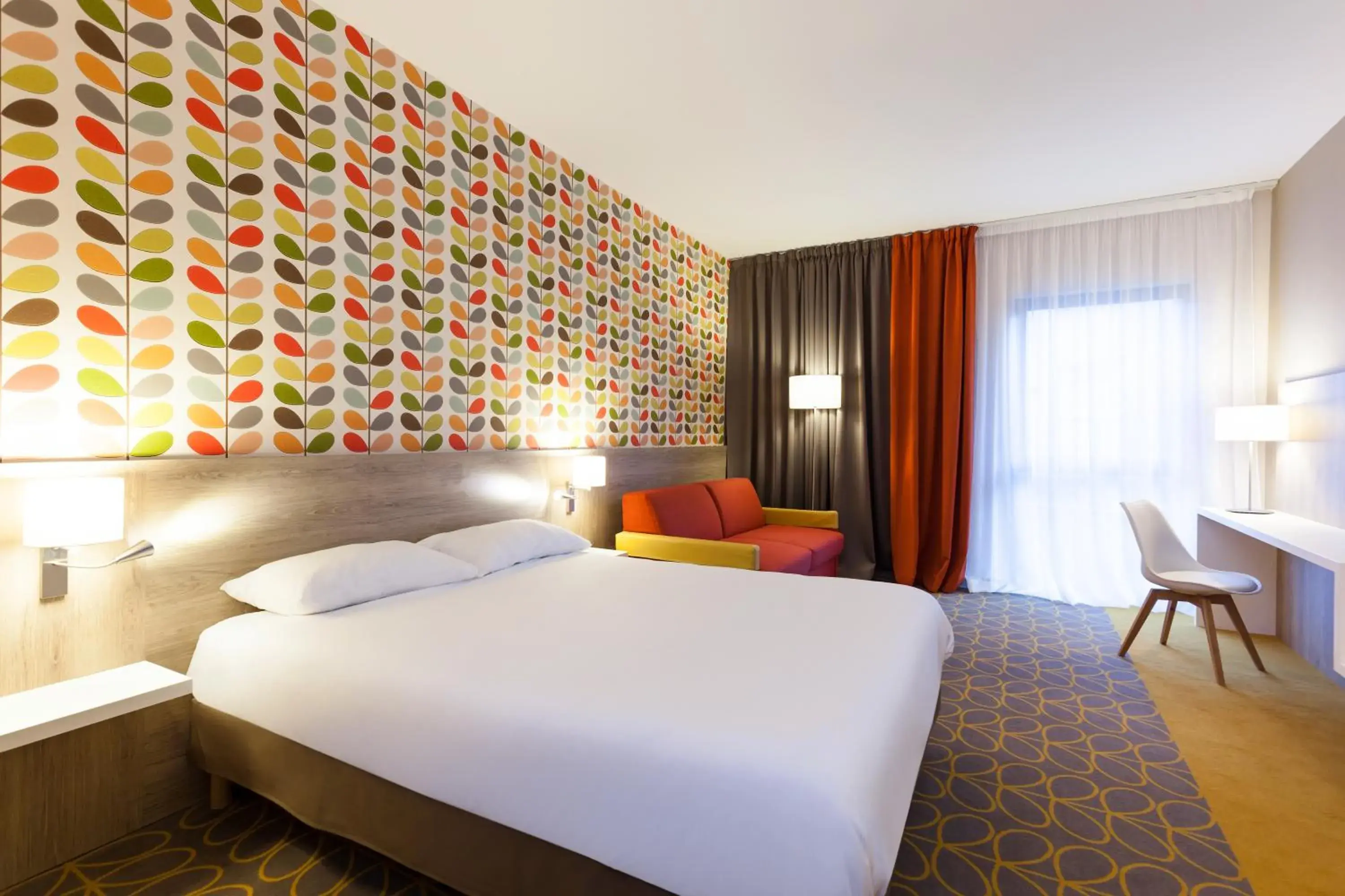 Day, Bed in ibis Styles Chaumont Centre Gare