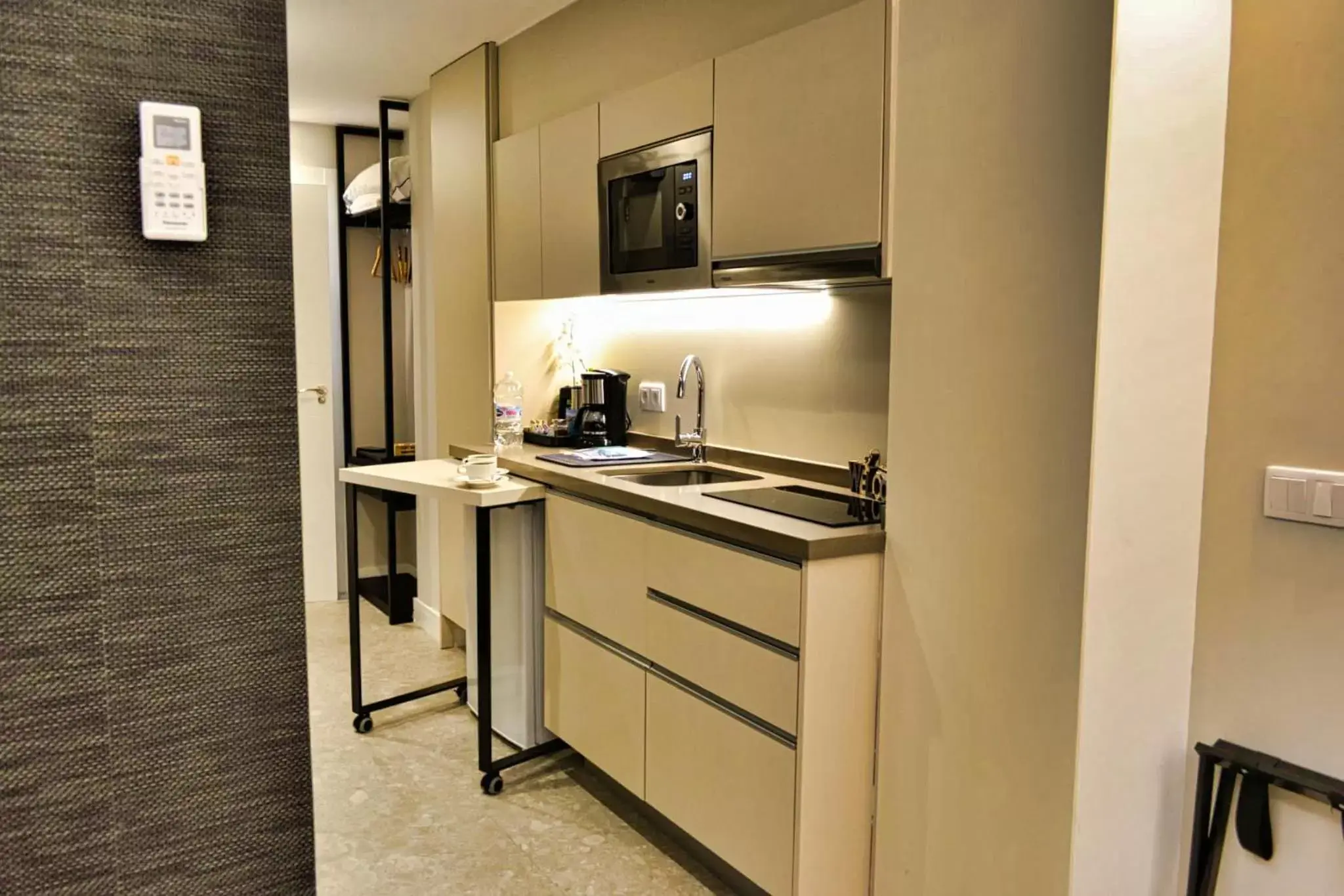 Area and facilities, Kitchen/Kitchenette in GBH Hotel-Apartamentos Posidonia