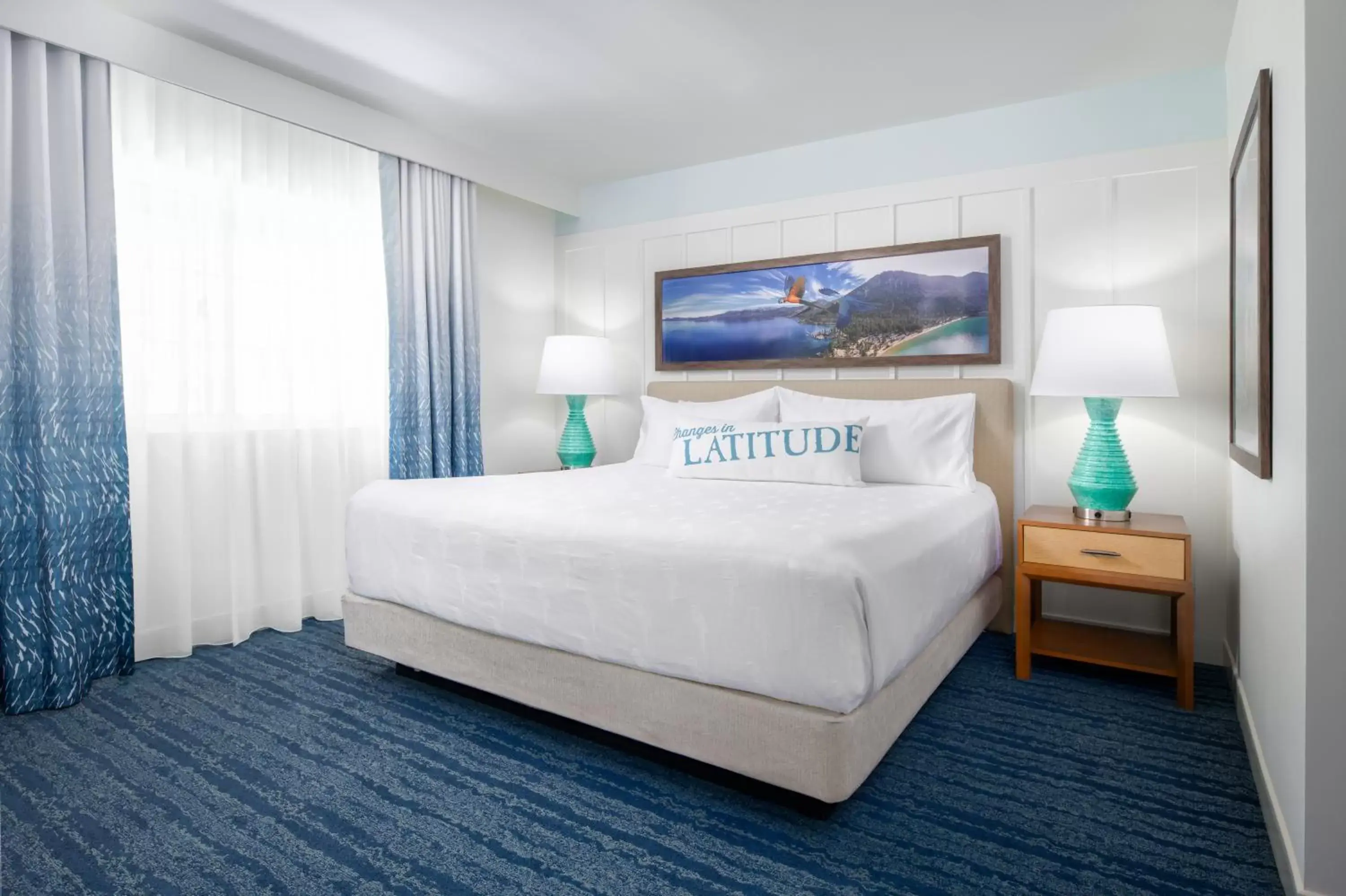 Standard King Suite in Lake Tahoe Resort Hotel