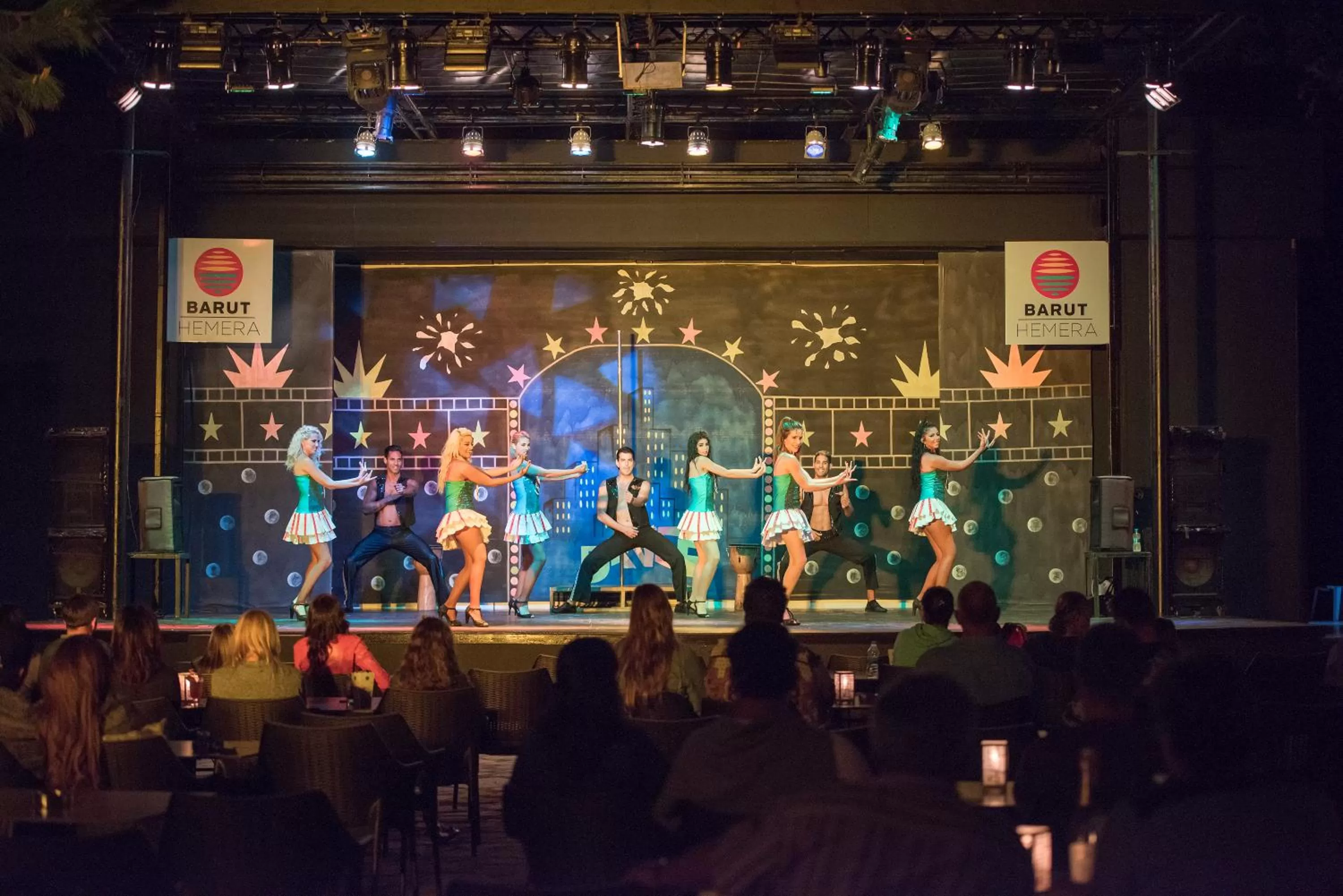 People in Barut Hemera - Ultra All Inclusive