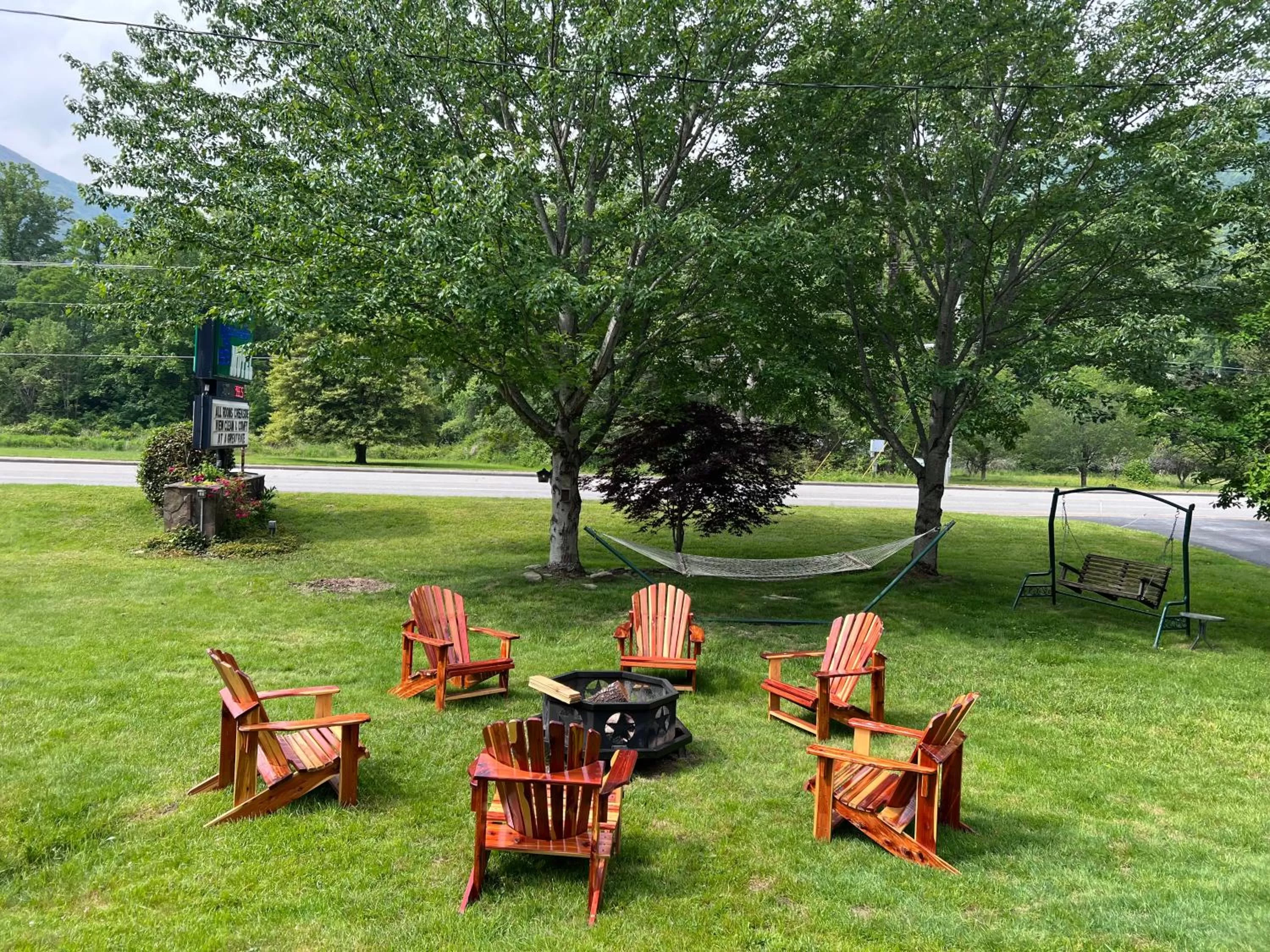 Mountain view in Stony Creek Motel