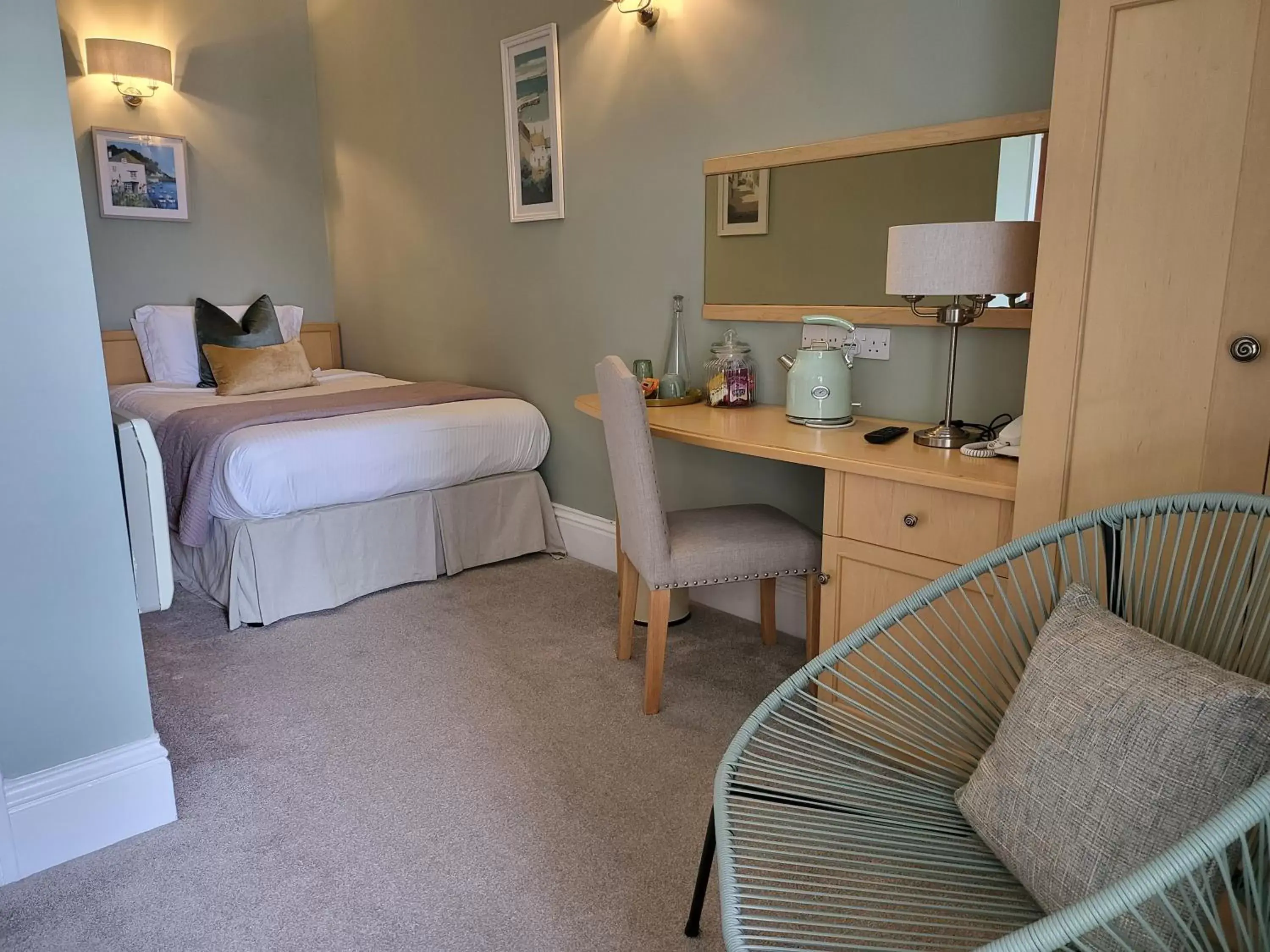 Single Room with Sea View in Hotel Penzance