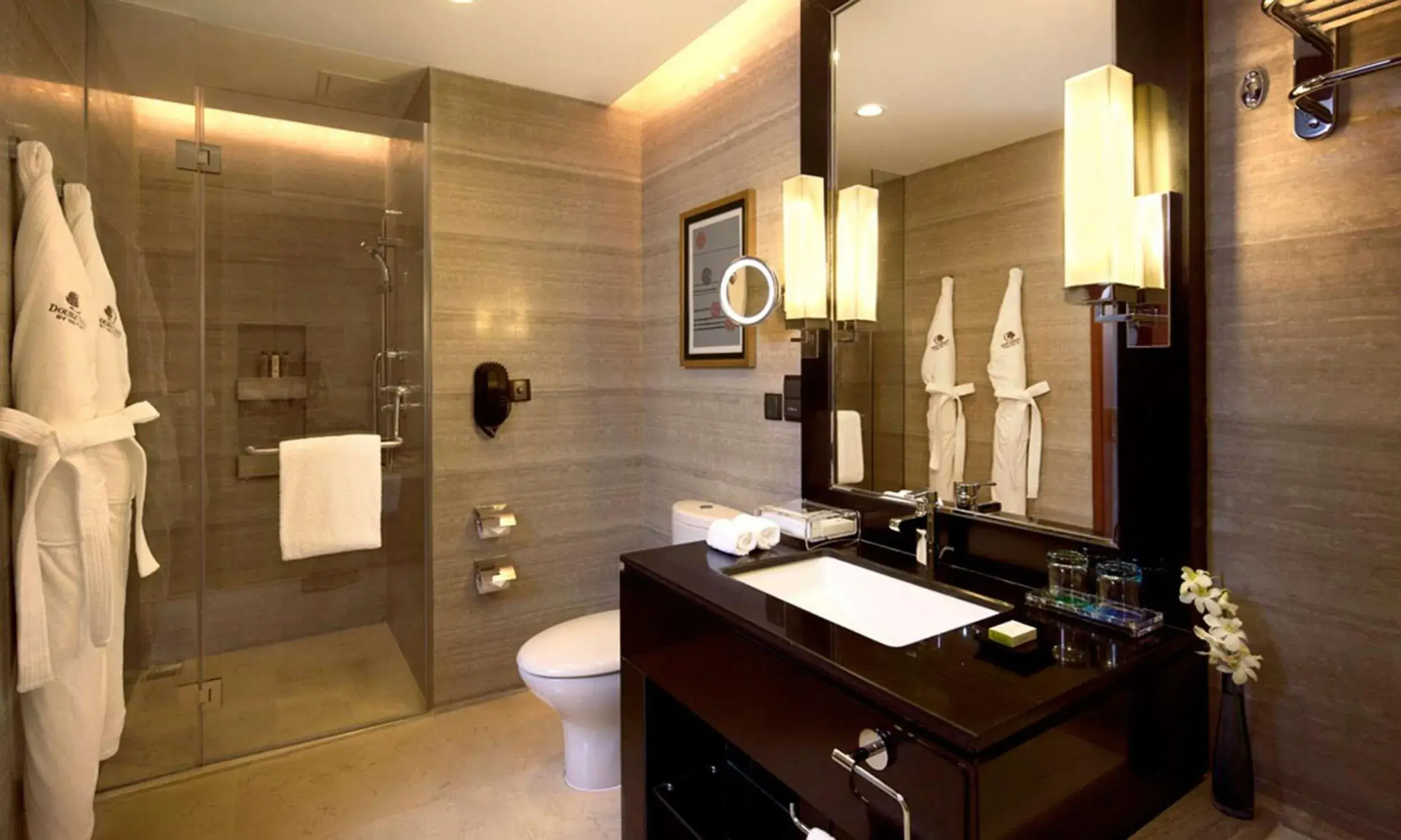 Bathroom in DoubleTree By Hilton Shenyang Hotel