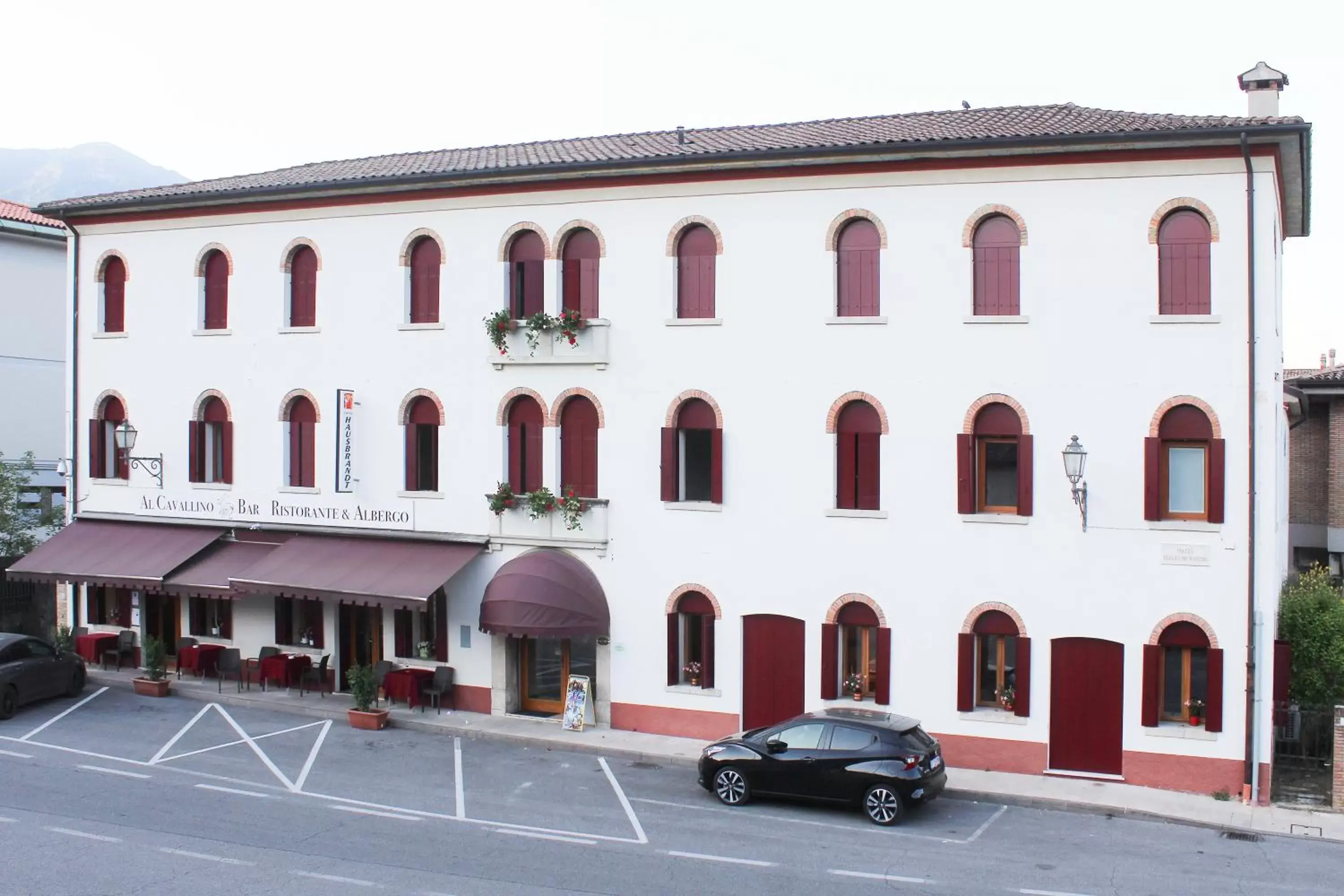 Property building in Al Cavallino
