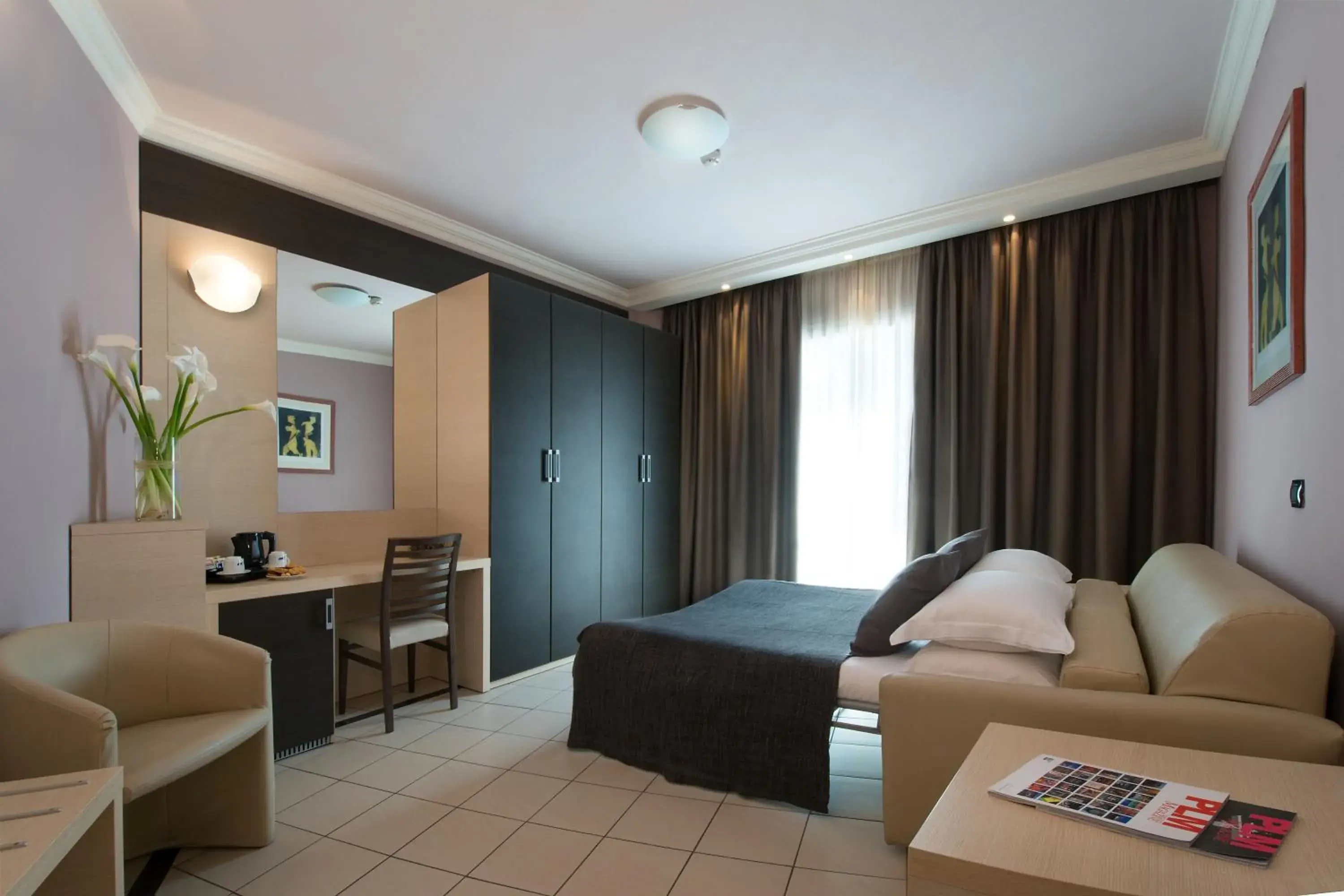 Bedroom, Room Photo in CDH Hotel La Spezia