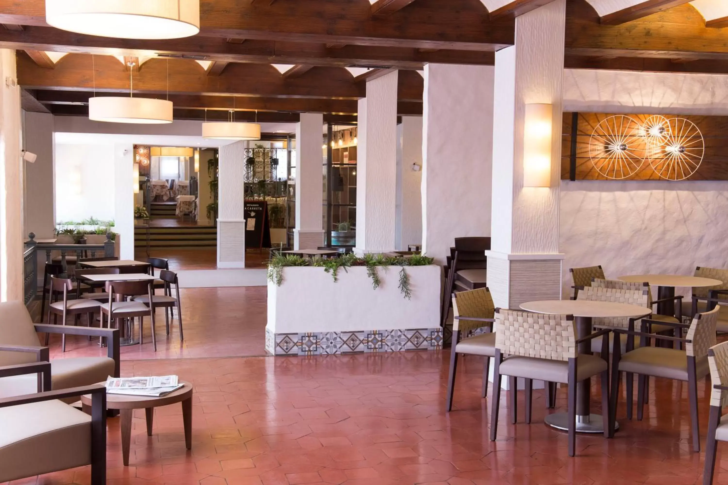 Communal lounge/ TV room, Restaurant/Places to Eat in Hotel La Carreta