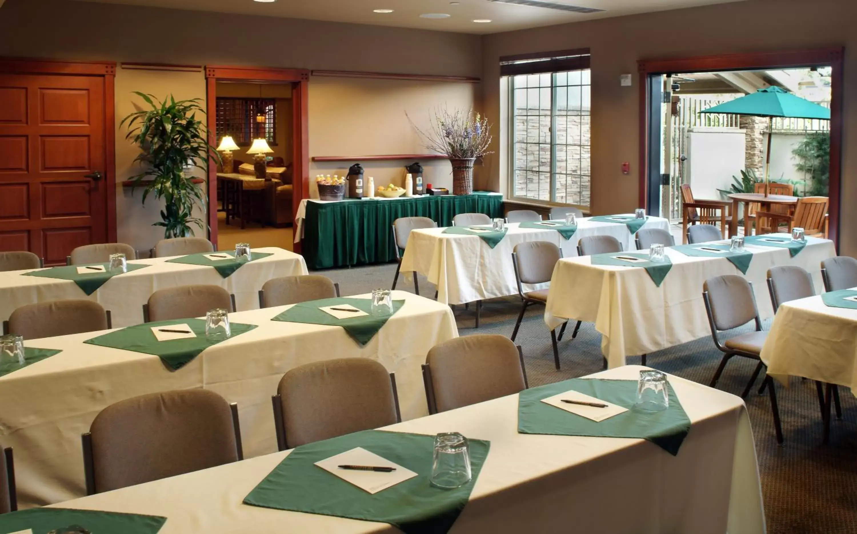 Meeting/conference room, Banquet Facilities in Larkspur Landing Roseville-An All-Suite Hotel