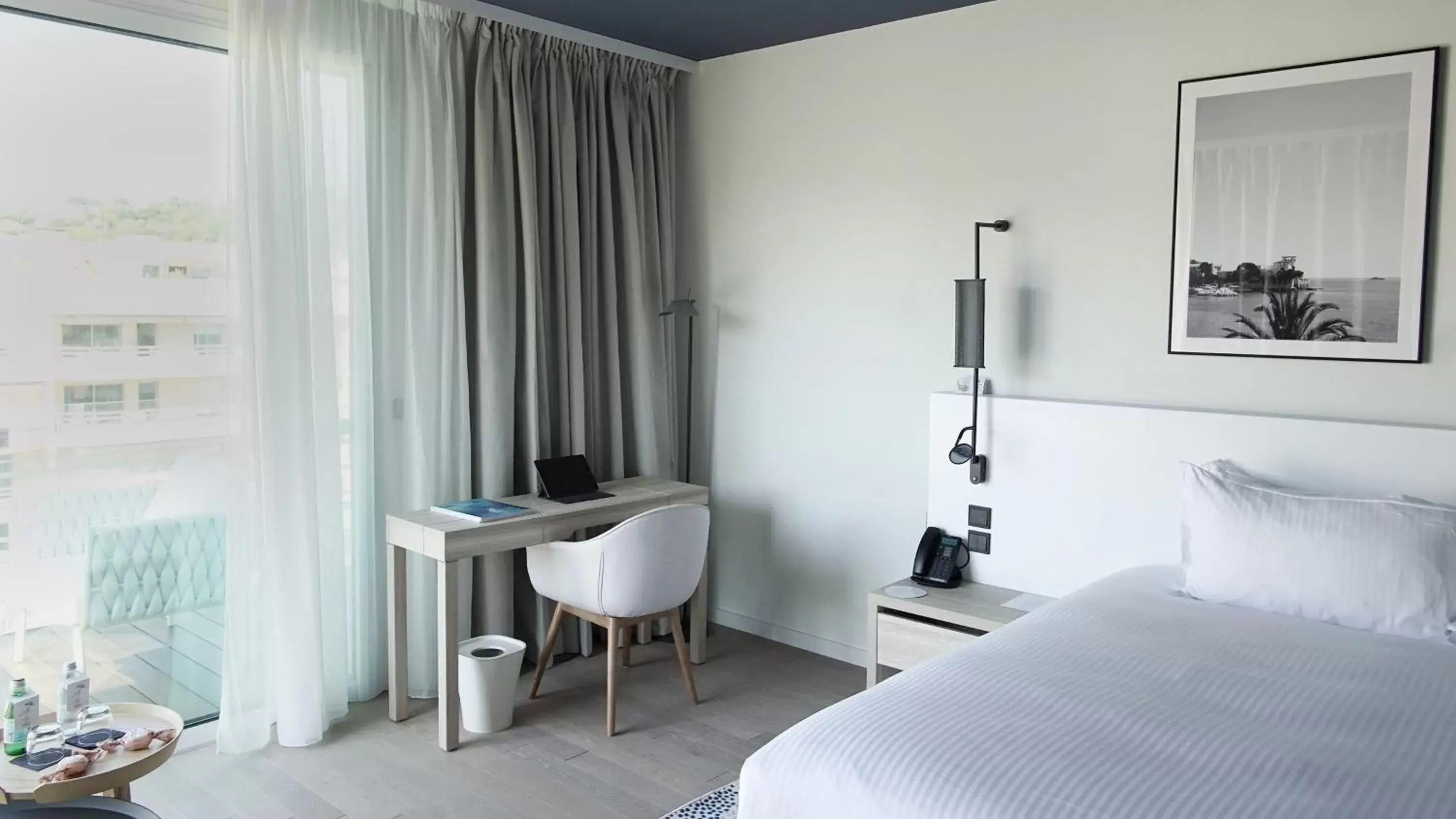 Bedroom, Bed in Hotel Indigo Cagnes-sur-Mer, an IHG Hotel